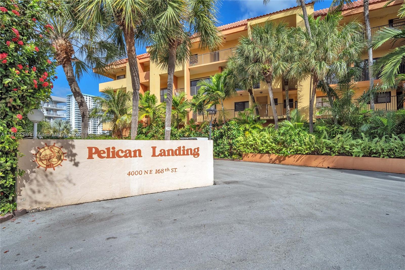 4000 NE 168th St PH-8B, North Miami Beach, Florida 33160, 2 Bedrooms Bedrooms, ,2 BathroomsBathrooms,Residentiallease,For Rent,4000 NE 168th St PH-8B,A11512286