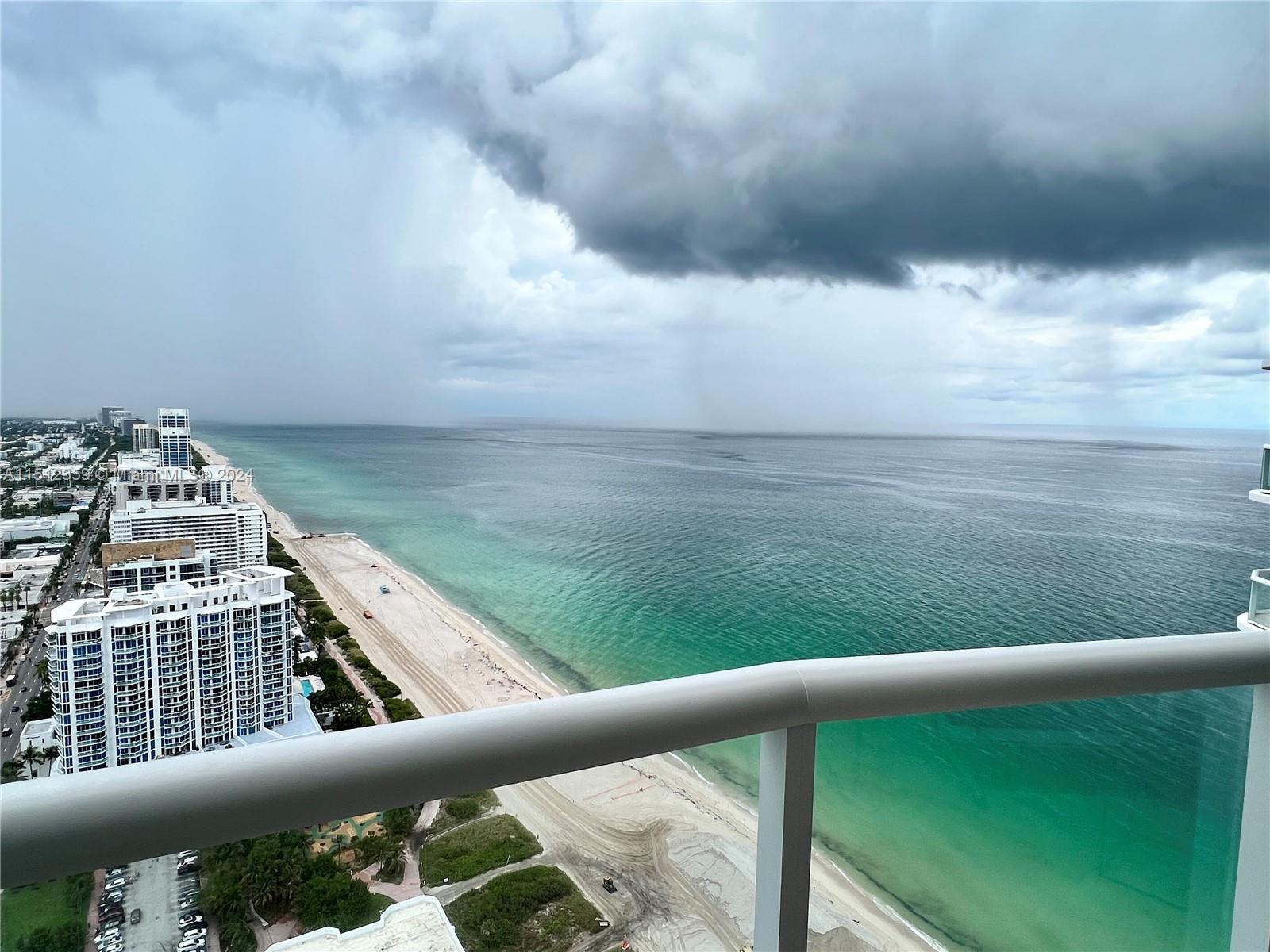 6365 Collins Ave 4309, Miami Beach, Florida 33141, 2 Bedrooms Bedrooms, ,2 BathroomsBathrooms,Residentiallease,For Rent,6365 Collins Ave 4309,A11512359