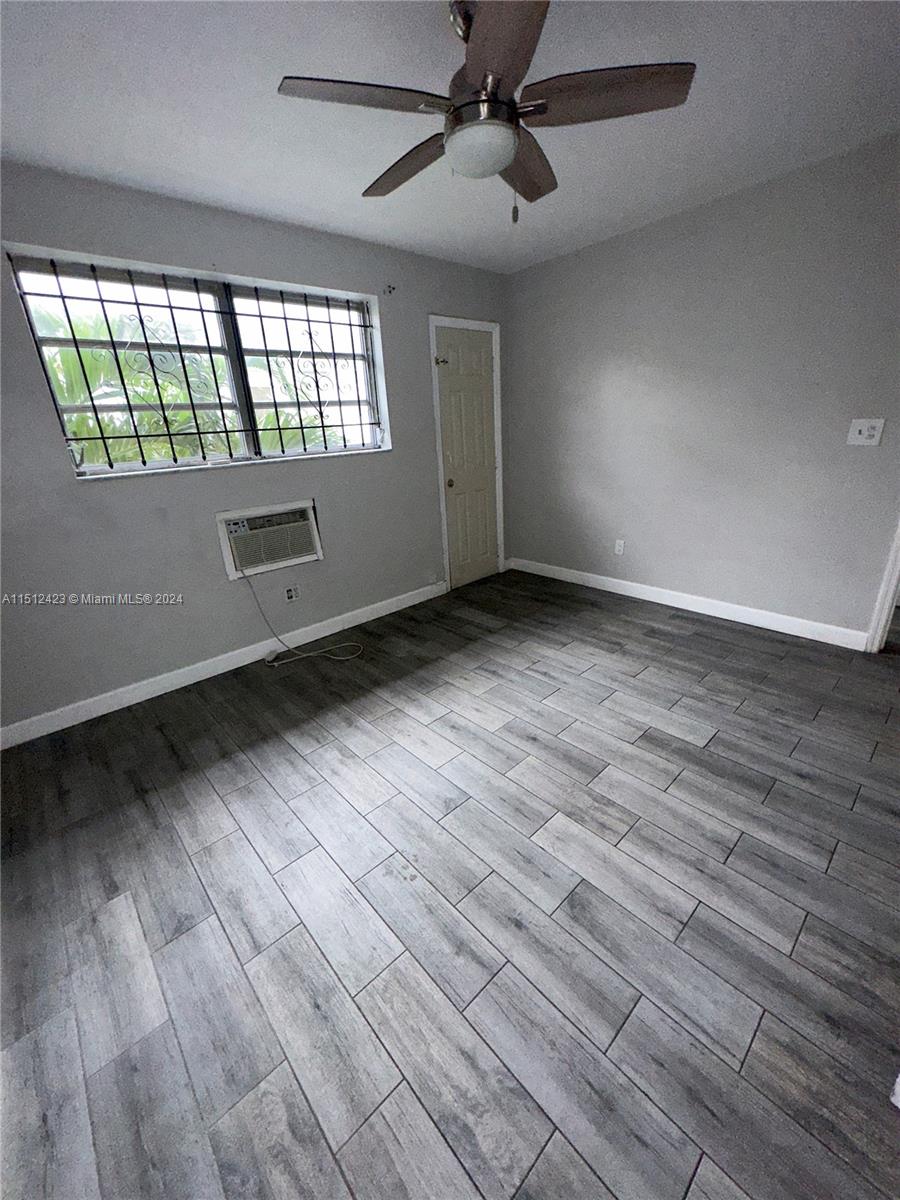 533 Meridian Ave 11, Miami Beach, Florida 33139, 1 Bedroom Bedrooms, ,1 BathroomBathrooms,Residential,For Sale,533 Meridian Ave 11,A11512423