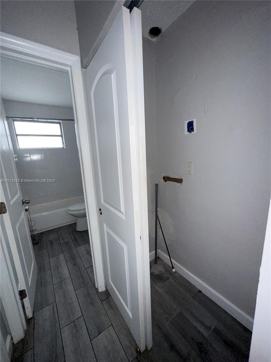 533 Meridian Ave 11, Miami Beach, Florida 33139, 1 Bedroom Bedrooms, ,1 BathroomBathrooms,Residential,For Sale,533 Meridian Ave 11,A11512423