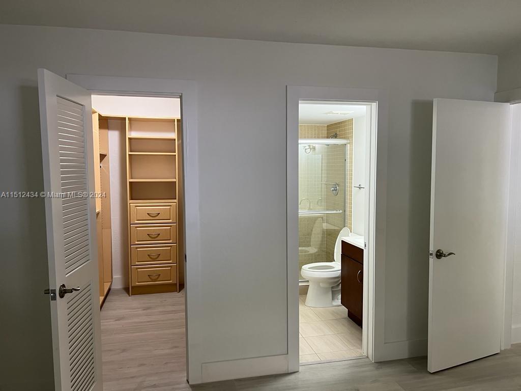 1205 Mariposa Ave 207, Coral Gables, Florida 33146, 2 Bedrooms Bedrooms, ,2 BathroomsBathrooms,Residential,For Sale,1205 Mariposa Ave 207,A11512434