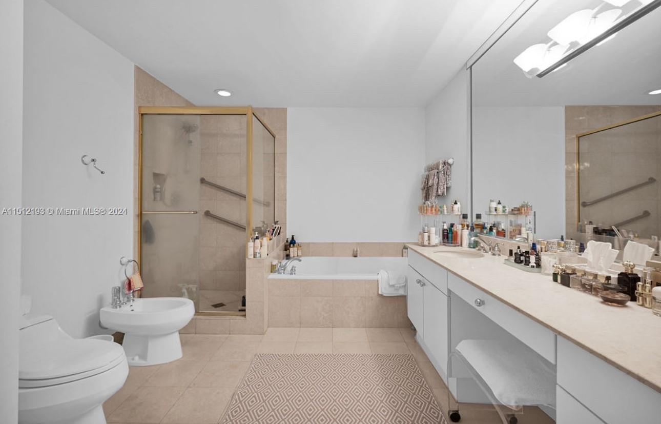 9601 Collins Ave 403, Bal Harbour, Florida 33154, 2 Bedrooms Bedrooms, ,2 BathroomsBathrooms,Residential,For Sale,9601 Collins Ave 403,A11512193