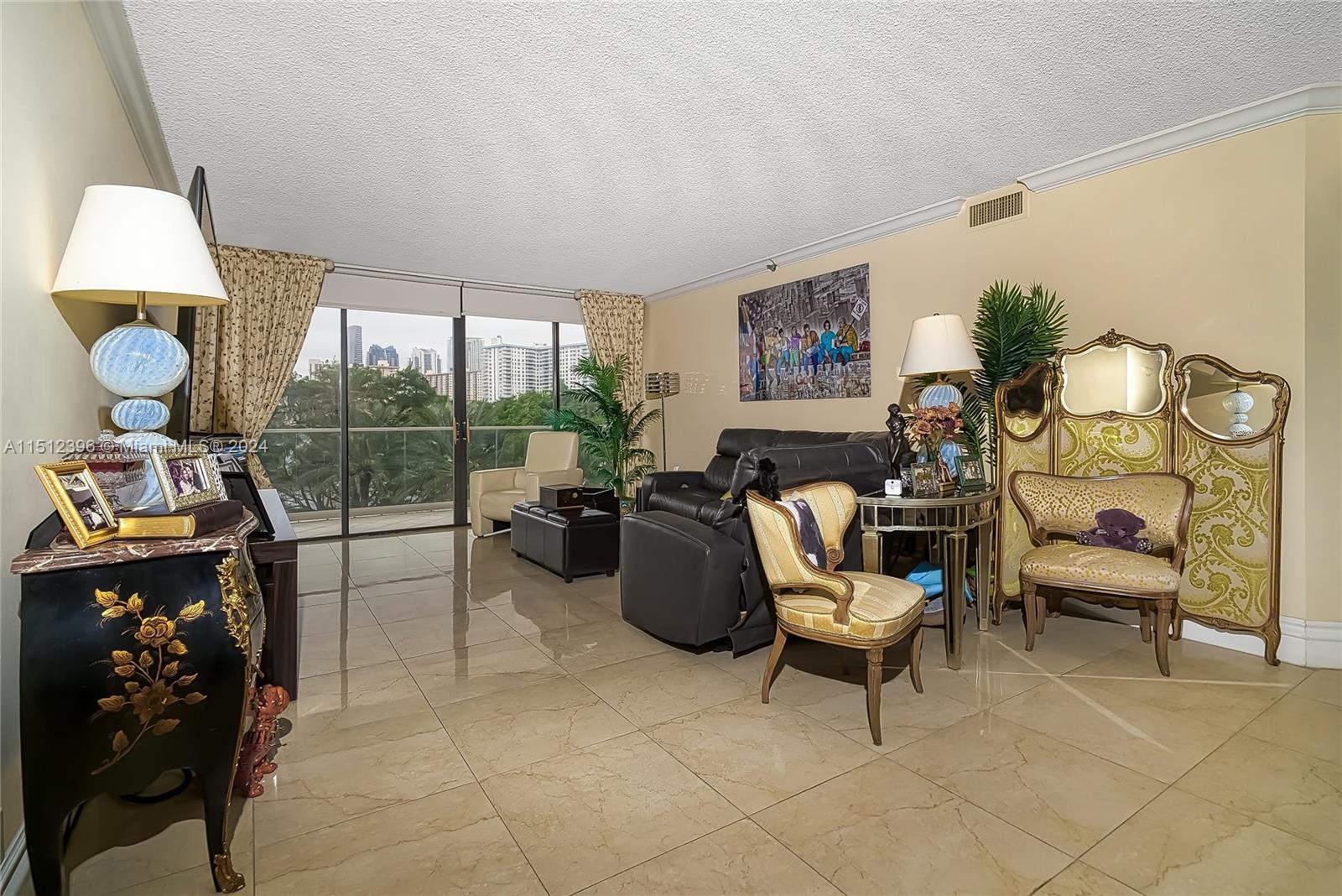 2800 Island Blvd, Aventura, FL, 33160 United States, 2 Bedrooms Bedrooms, ,3 BathroomsBathrooms,Residential,For Sale,Island Blvd,A11512396