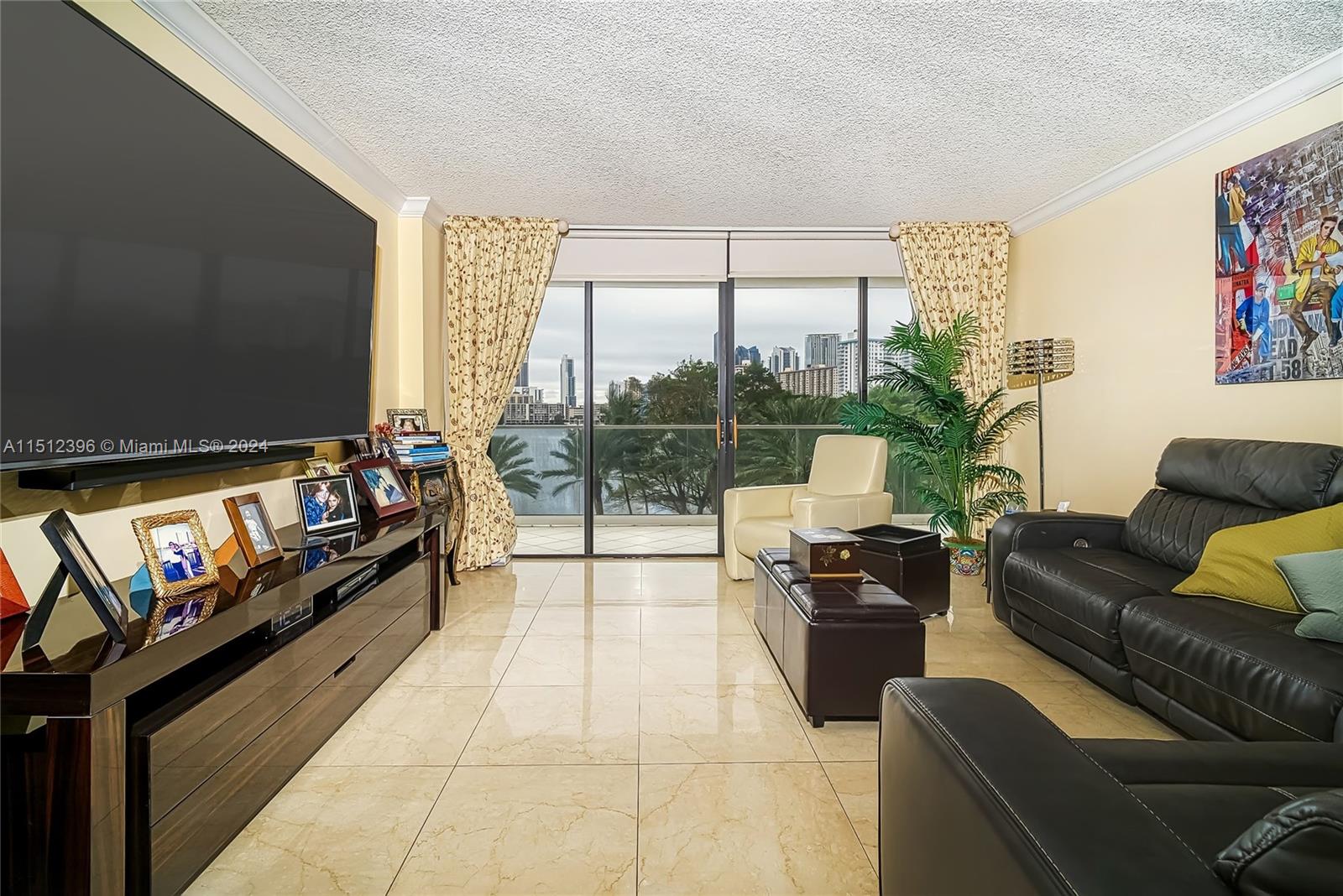 2800 Island Blvd, Aventura, FL, 33160 United States, 2 Bedrooms Bedrooms, ,3 BathroomsBathrooms,Residential,For Sale,Island Blvd,A11512396