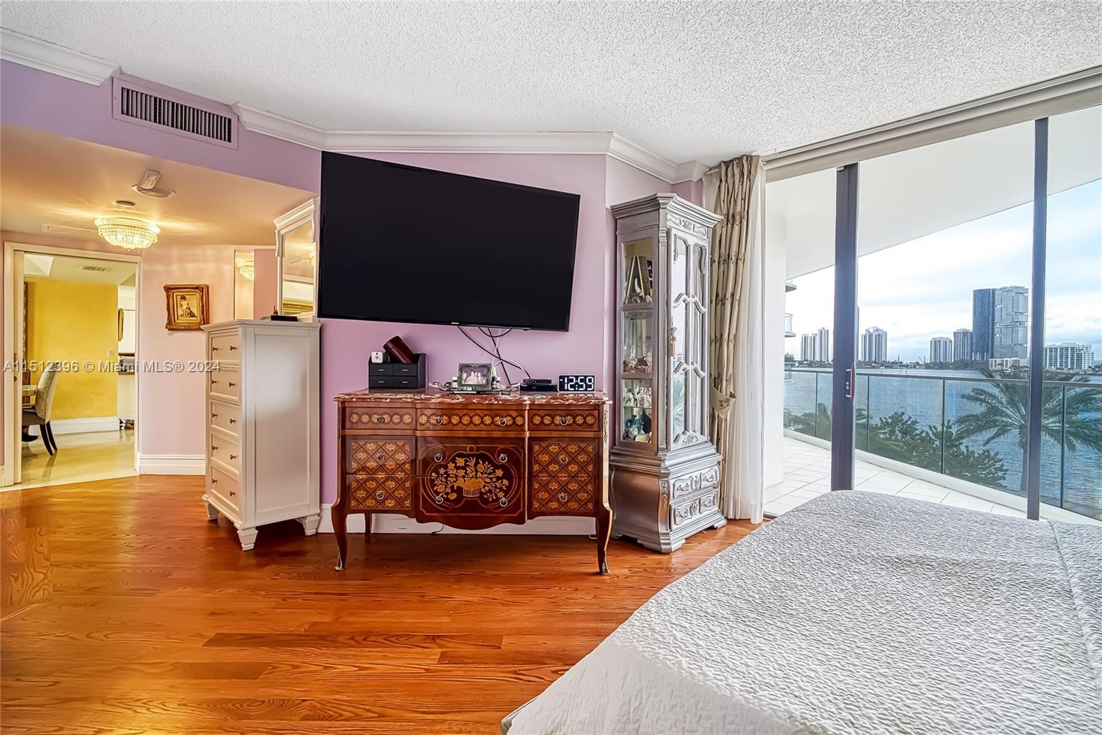 2800 Island Blvd, Aventura, FL, 33160 United States, 2 Bedrooms Bedrooms, ,3 BathroomsBathrooms,Residential,For Sale,Island Blvd,A11512396