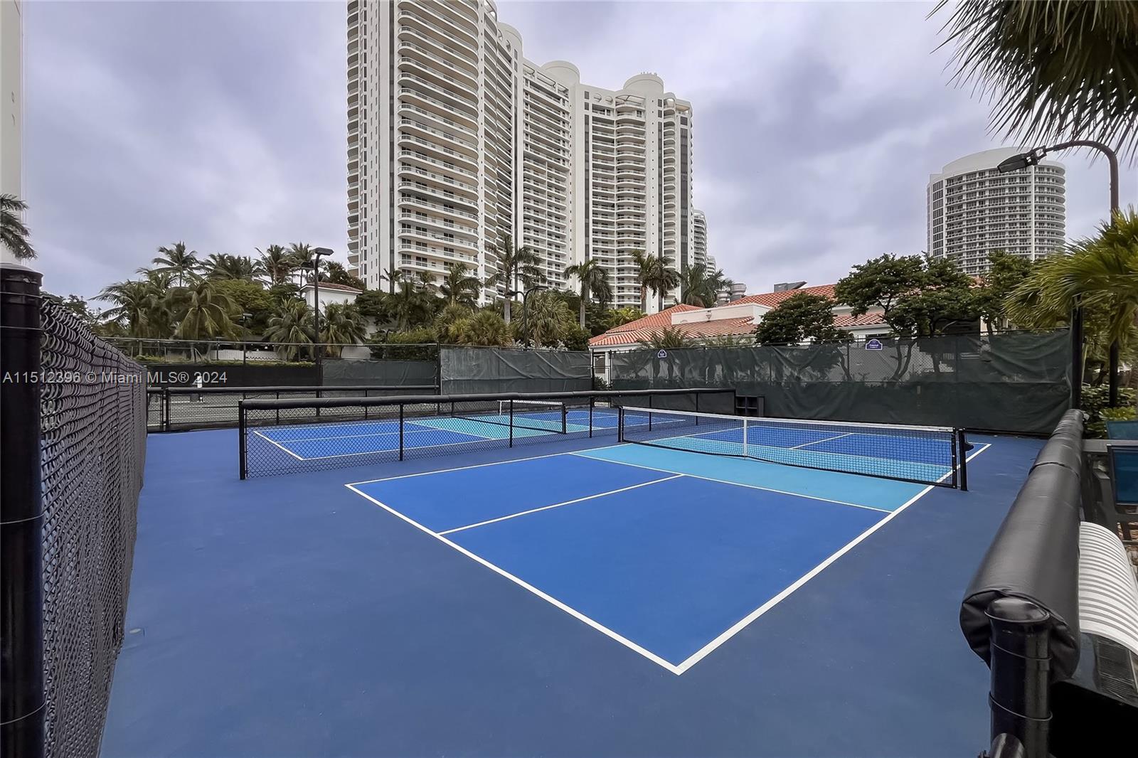 2800 Island Blvd, Aventura, FL, 33160 United States, 2 Bedrooms Bedrooms, ,3 BathroomsBathrooms,Residential,For Sale,Island Blvd,A11512396