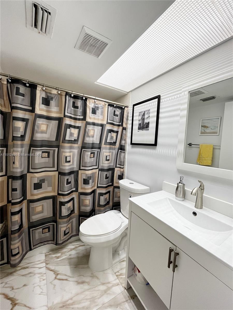 2644 SE 21st Ct 202-D, Homestead, Florida 33035, 3 Bedrooms Bedrooms, ,2 BathroomsBathrooms,Residential,For Sale,2644 SE 21st Ct 202-D,A11512498