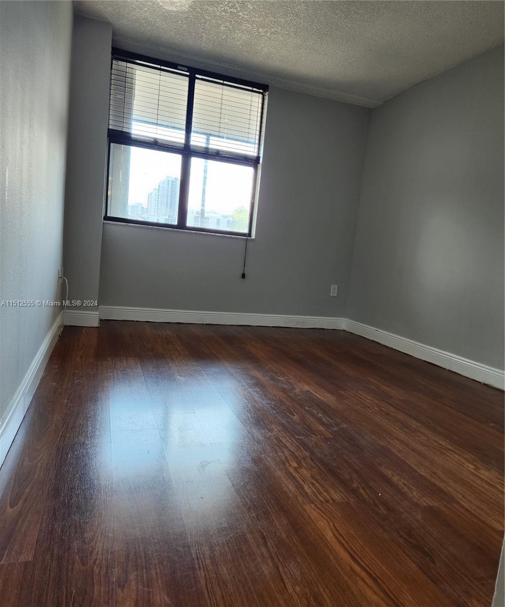 3375 Country Club Dr, Aventura, FL, 33180 United States, 2 Bedrooms Bedrooms, ,2 BathroomsBathrooms,Residential,For Sale,Country Club Dr,A11512555