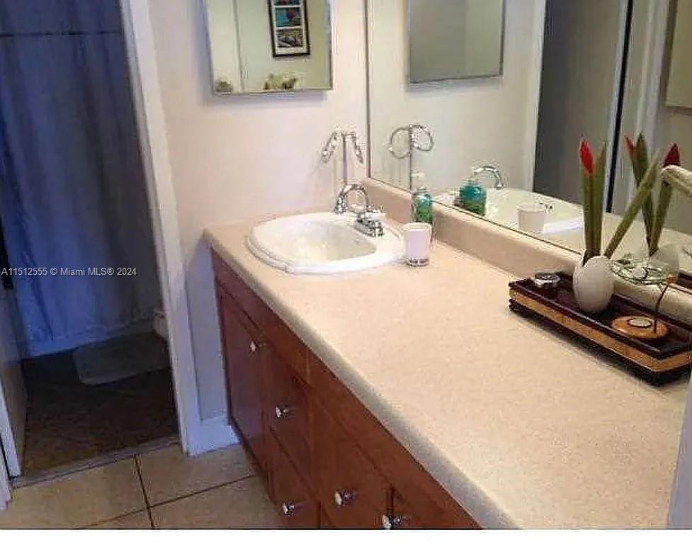 3375 Country Club Dr, Aventura, FL, 33180 United States, 2 Bedrooms Bedrooms, ,2 BathroomsBathrooms,Residential,For Sale,Country Club Dr,A11512555