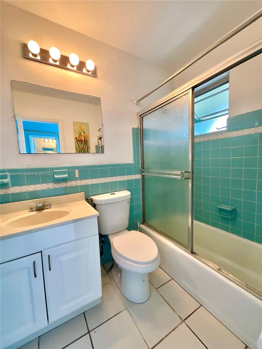 1395 167th St, Miami, FL, 33162 United States, 1 Bedroom Bedrooms, ,1 BathroomBathrooms,Residential,For Sale,167th St,A11512479