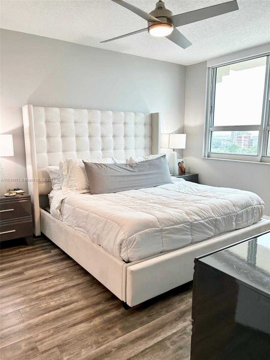 2000 N Bayshore Dr 1401, Miami, Florida 33137, 2 Bedrooms Bedrooms, ,2 BathroomsBathrooms,Residential,For Sale,2000 N Bayshore Dr 1401,A11510071