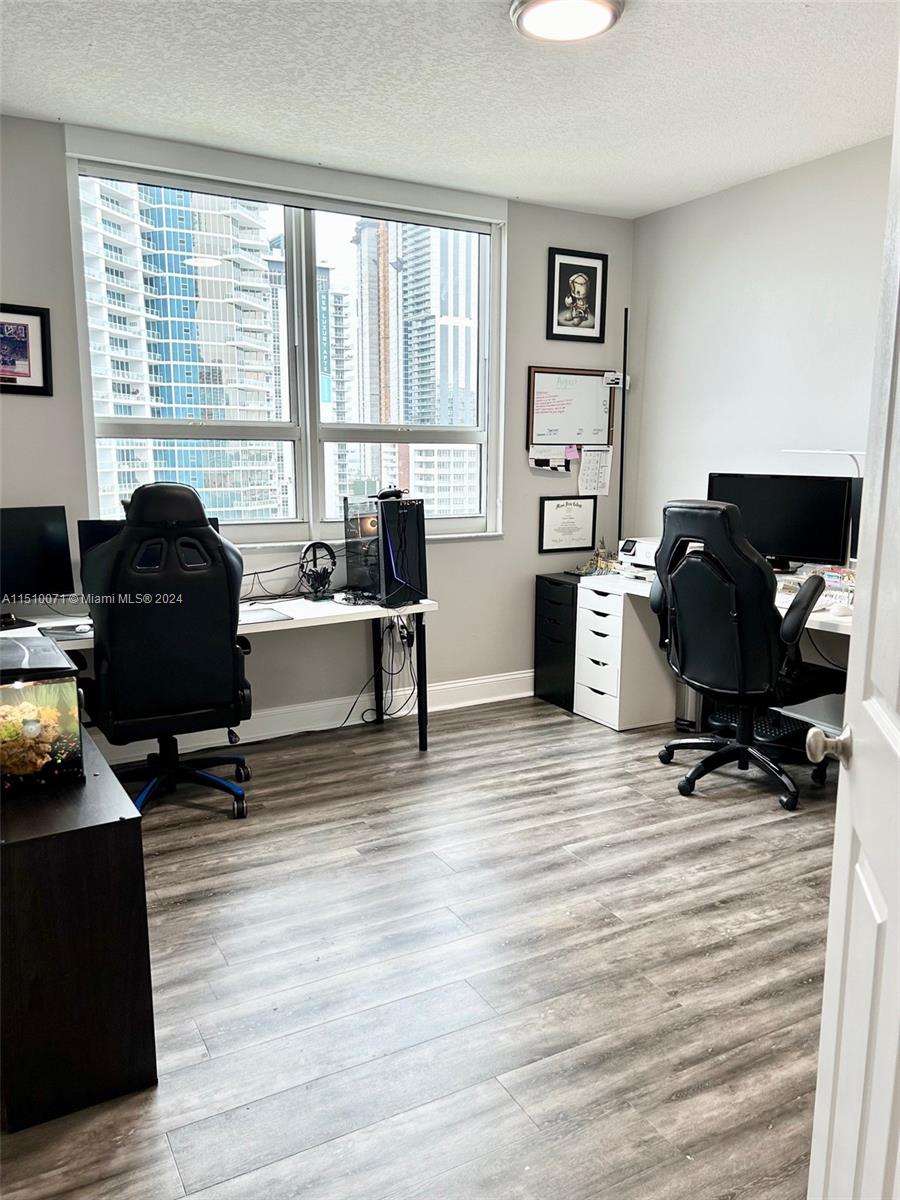 2000 N Bayshore Dr 1401, Miami, Florida 33137, 2 Bedrooms Bedrooms, ,2 BathroomsBathrooms,Residential,For Sale,2000 N Bayshore Dr 1401,A11510071