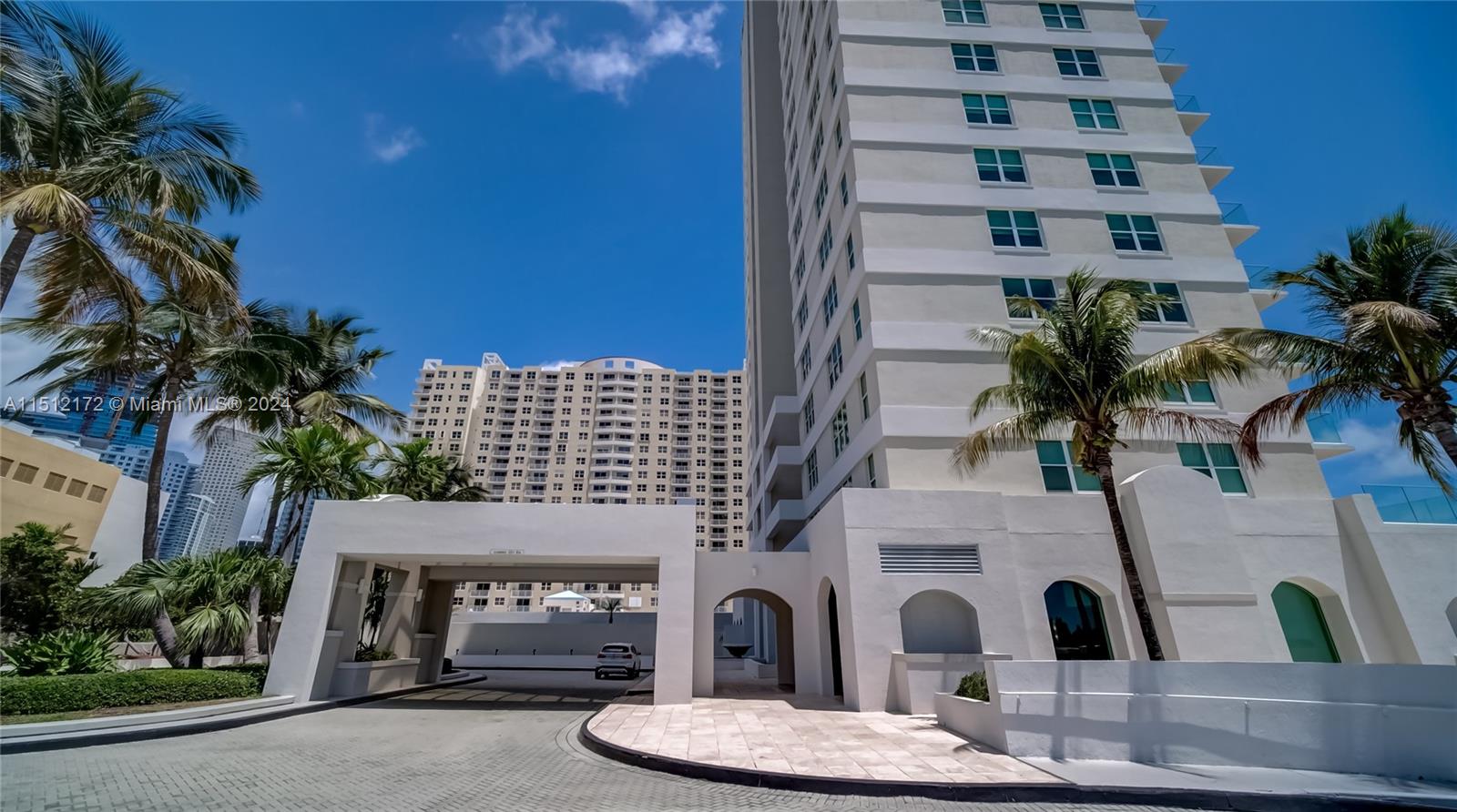 800 Claughton Island Dr 1205, Miami, Florida 33131, 2 Bedrooms Bedrooms, ,2 BathroomsBathrooms,Residentiallease,For Rent,800 Claughton Island Dr 1205,A11512172