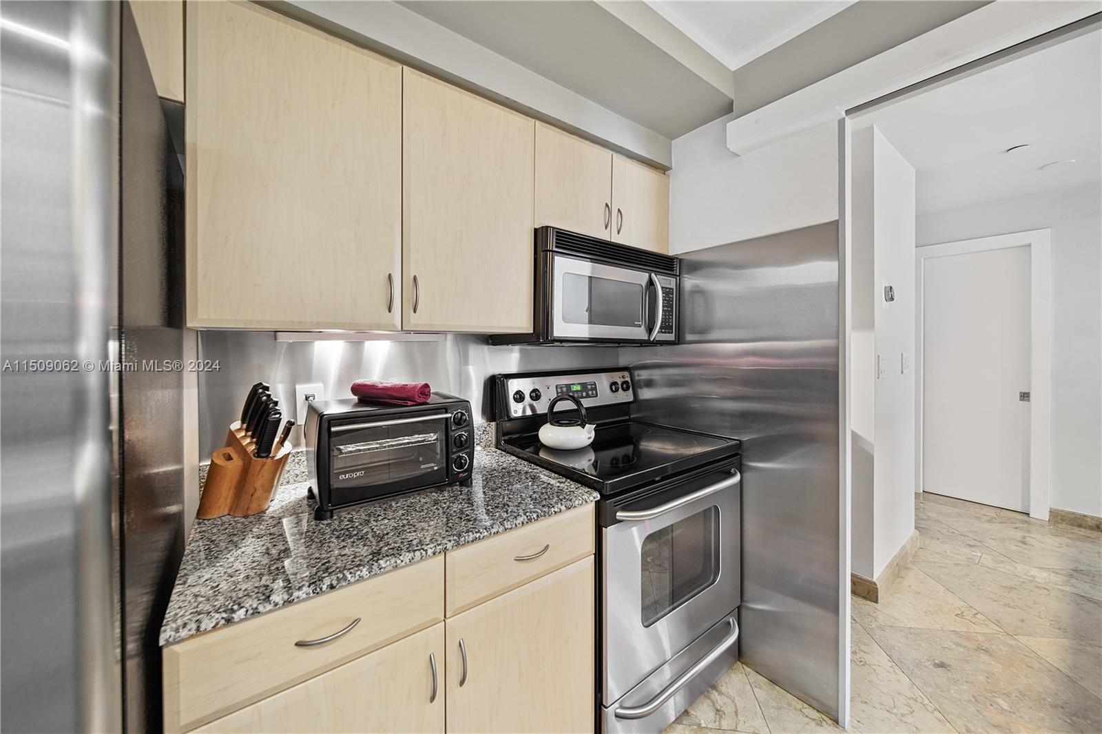 6917 Collins Ave L-103, Miami Beach, Florida 33141, 1 Bedroom Bedrooms, ,1 BathroomBathrooms,Residential,For Sale,6917 Collins Ave L-103,A11509062