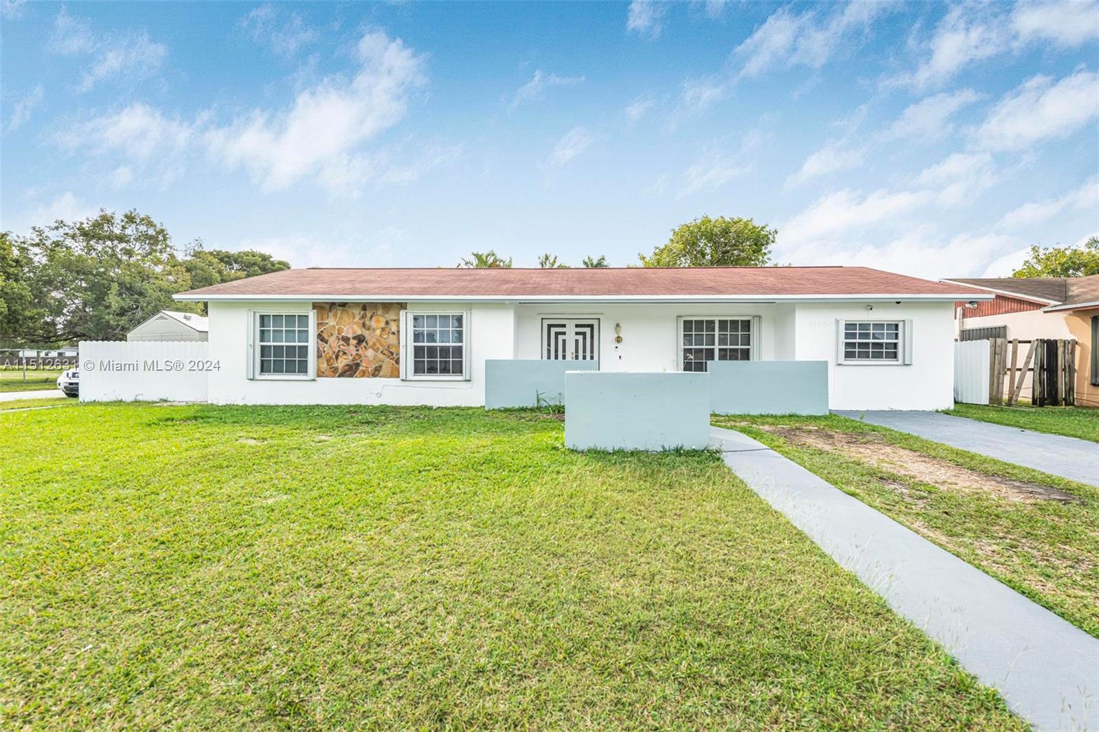 Undisclosed For Sale A11512631, FL