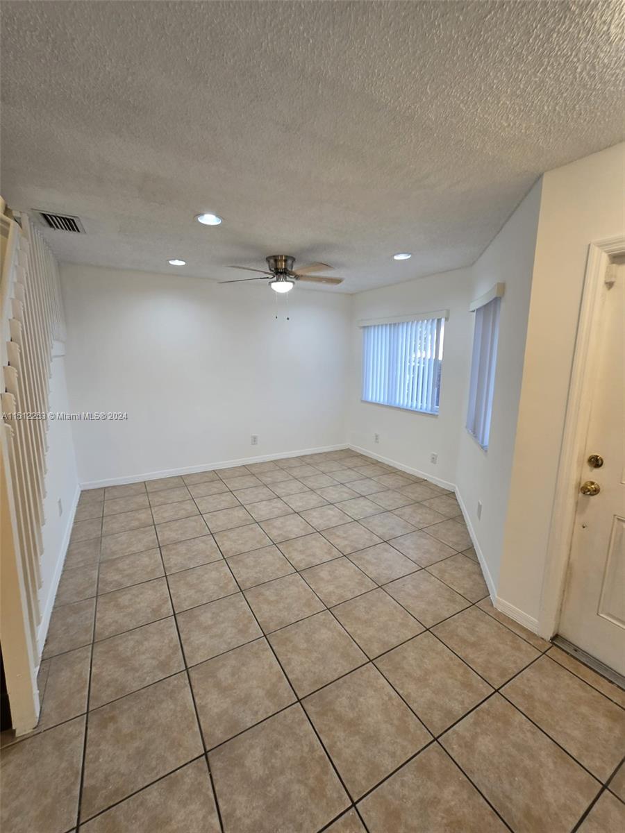 Pembroke Pines, FL, 33029 United States, 3 Bedrooms Bedrooms, ,2 BathroomsBathrooms,Residential,For Sale,A11512253