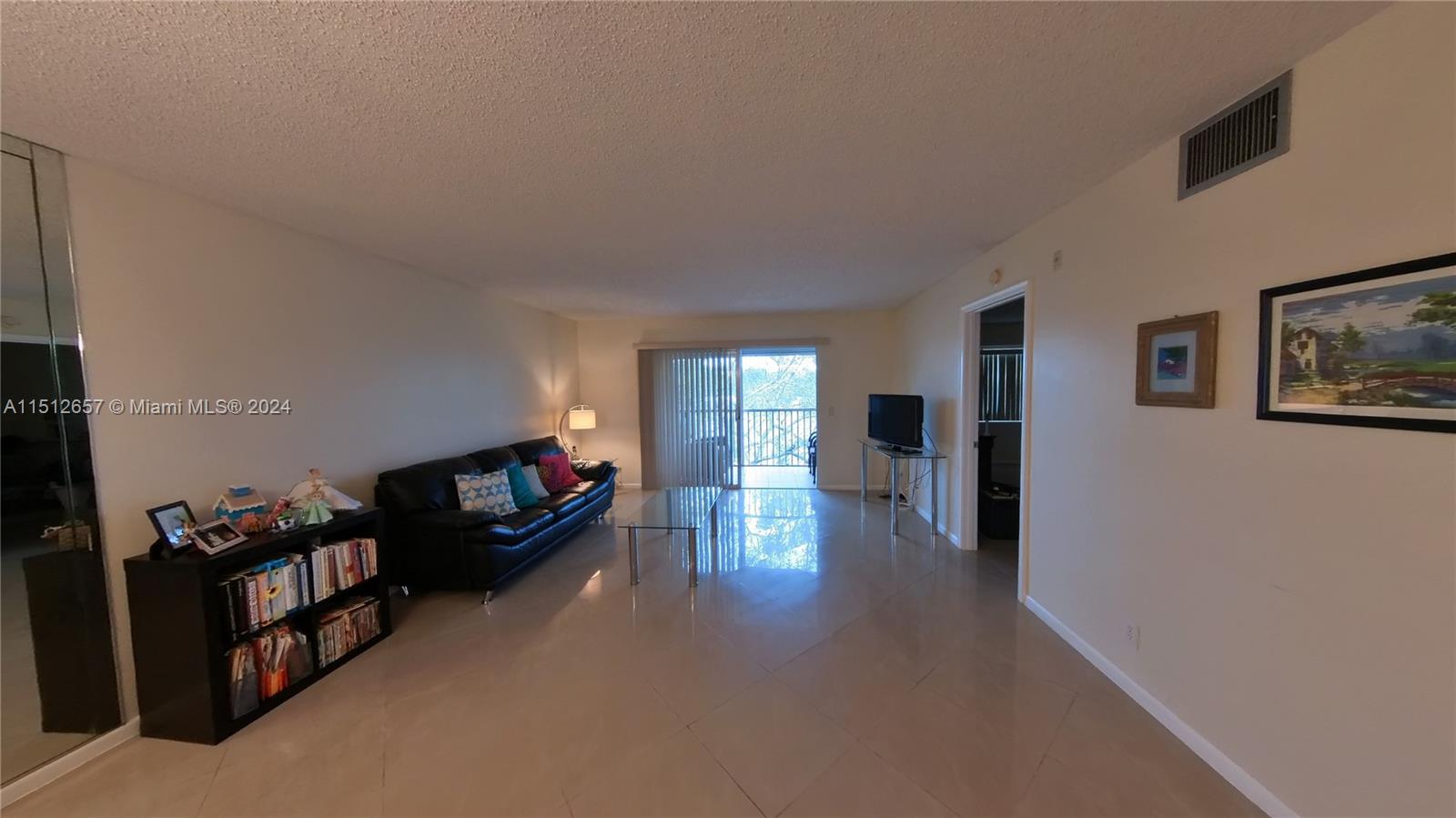 1151 128th Ter, Pembroke Pines, FL, 33027 United States, 2 Bedrooms Bedrooms, ,2 BathroomsBathrooms,Residential,For Sale,128th Ter,A11512657