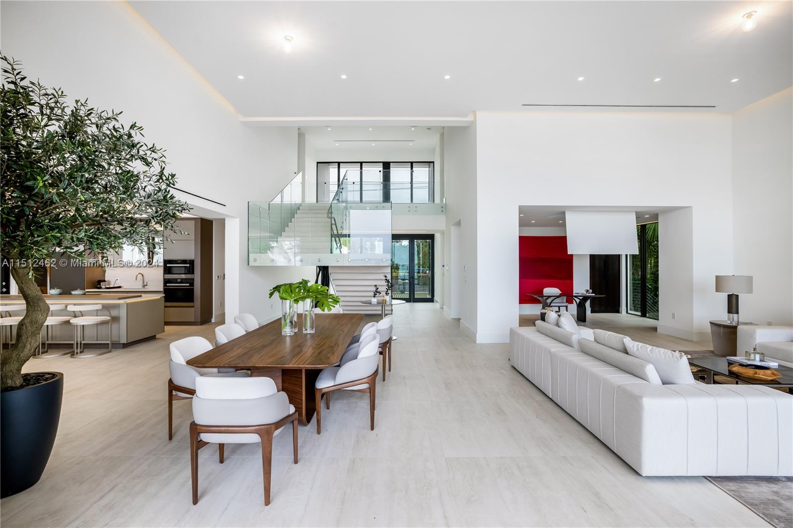 Miami Beach, FL, 33141 United States, 6 Bedrooms Bedrooms, ,6 BathroomsBathrooms,Residential,For Sale,A11512462