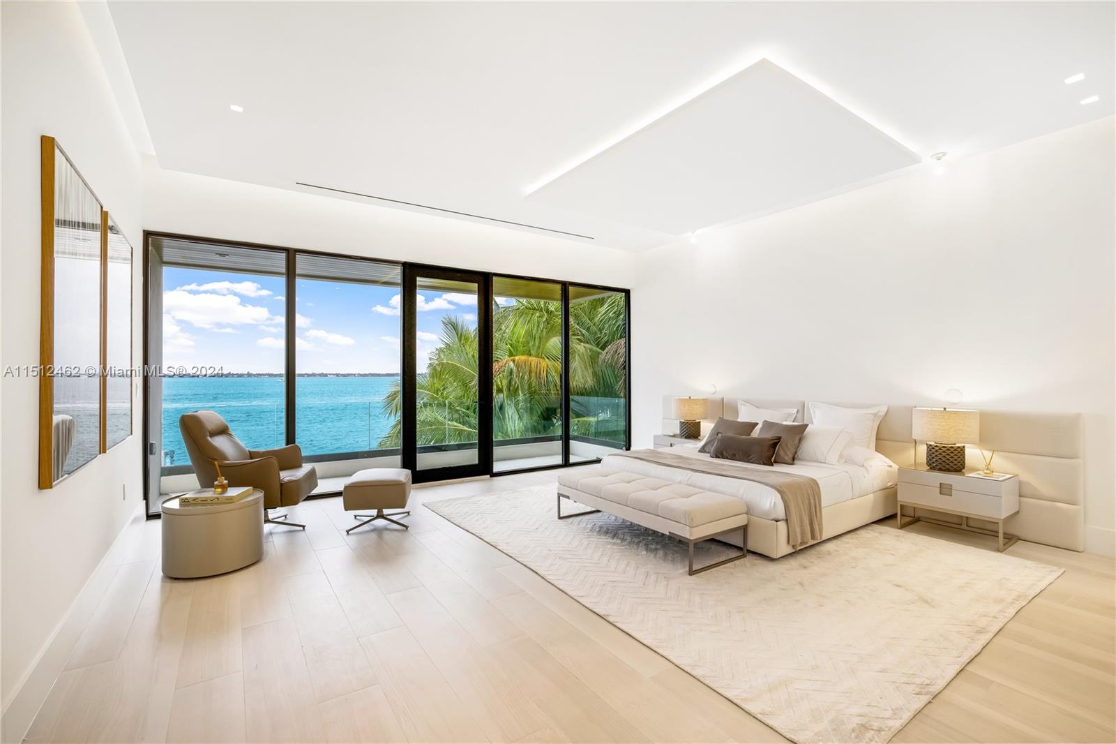 Miami Beach, FL, 33141 United States, 6 Bedrooms Bedrooms, ,6 BathroomsBathrooms,Residential,For Sale,A11512462