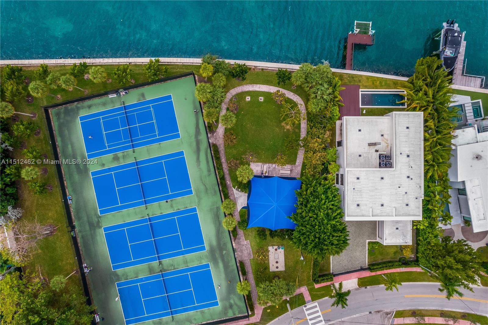 Miami Beach, FL, 33141 United States, 6 Bedrooms Bedrooms, ,6 BathroomsBathrooms,Residential,For Sale,A11512462