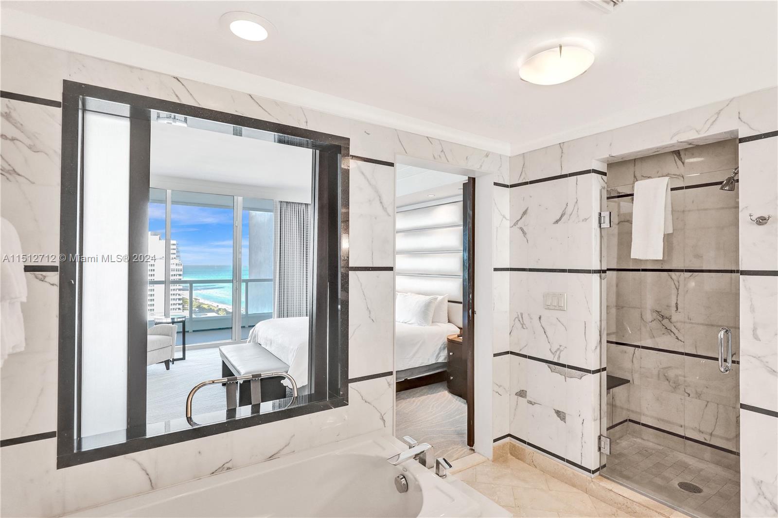 4391 Collins Ave 1607, Miami Beach, Florida 33140, 1 Bedroom Bedrooms, 1 Room Rooms,1 BathroomBathrooms,Residential,For Sale,4391 Collins Ave 1607,A11512712