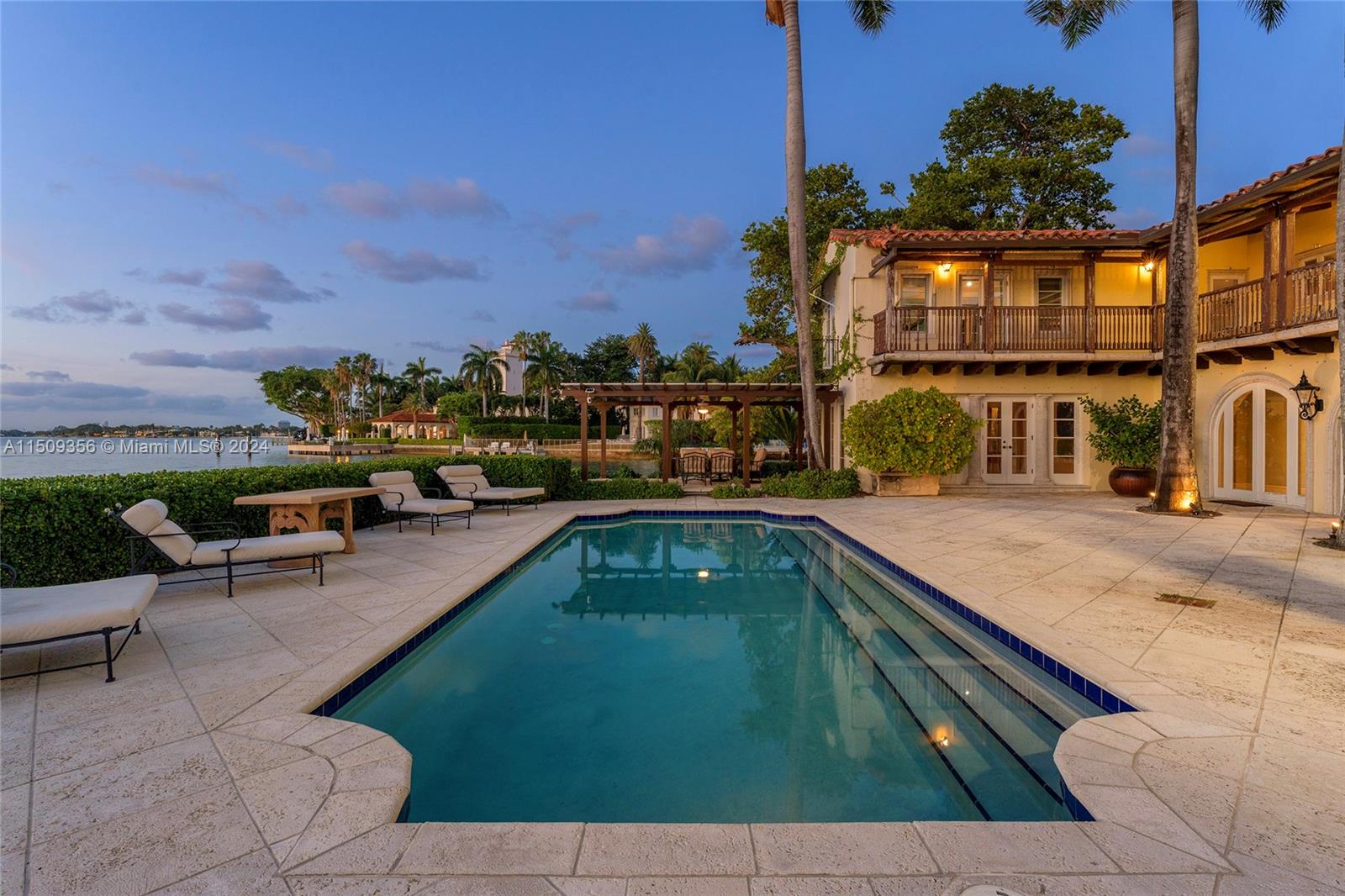 4810 N Bay Rd, Miami Beach, Florida 33140, ,Land,For Sale,4810 N Bay Rd,A11509356