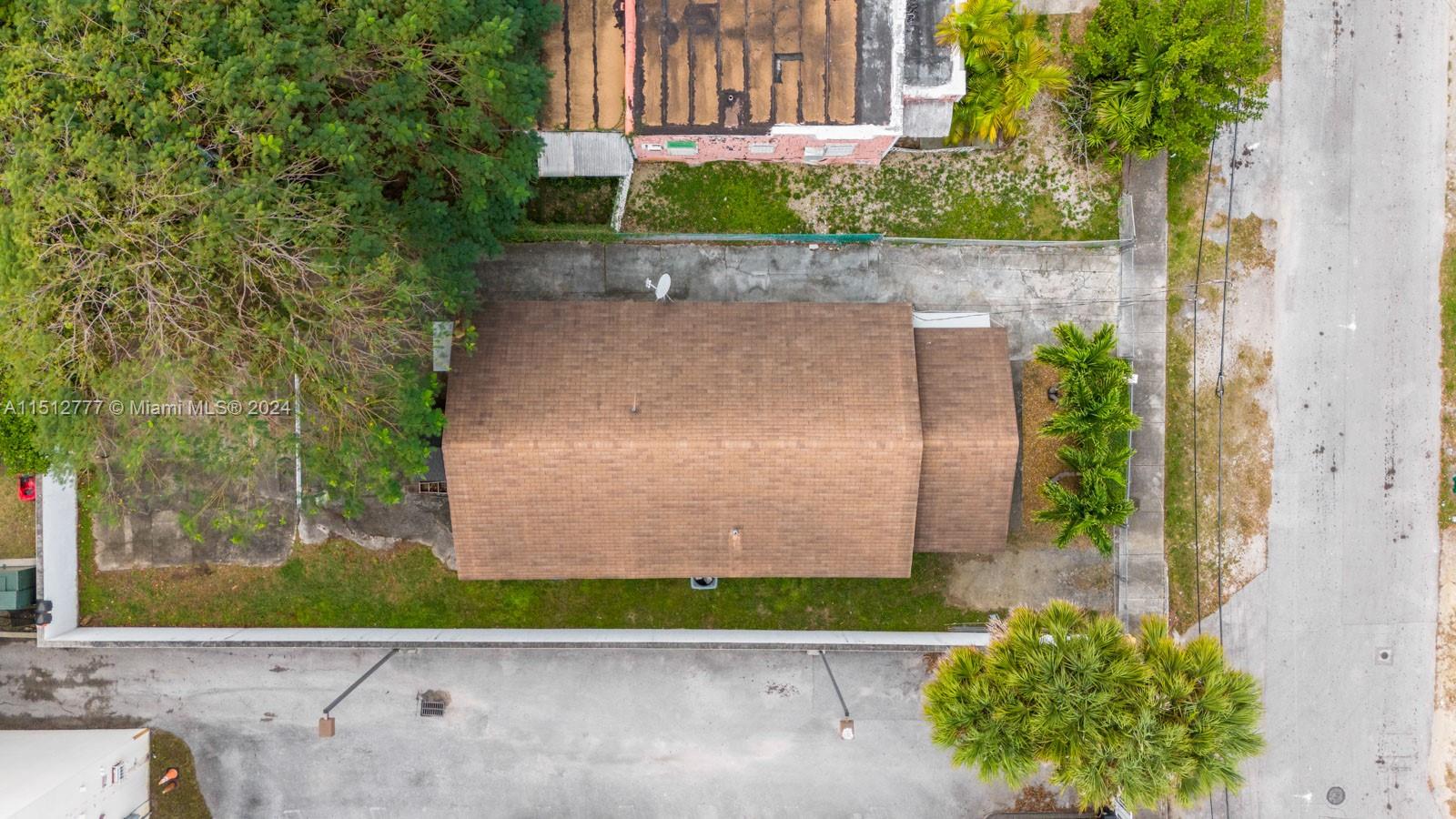 2160 NW 19th St, Miami, Florida 33125, 4 Bedrooms Bedrooms, ,2 BathroomsBathrooms,Residential,For Sale,2160 NW 19th St,A11512777