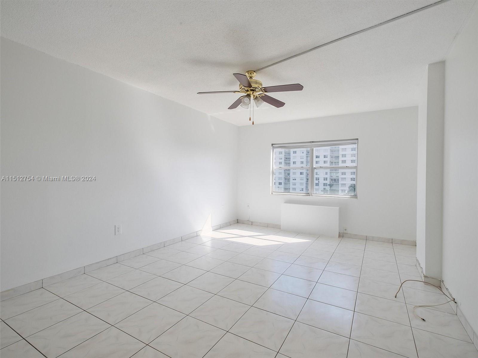 400 Kings Point Dr, Sunny Isles Beach, FL, 33160 United States, 2 Bedrooms Bedrooms, ,2 BathroomsBathrooms,Residential,For Sale,Kings Point Dr,A11512754