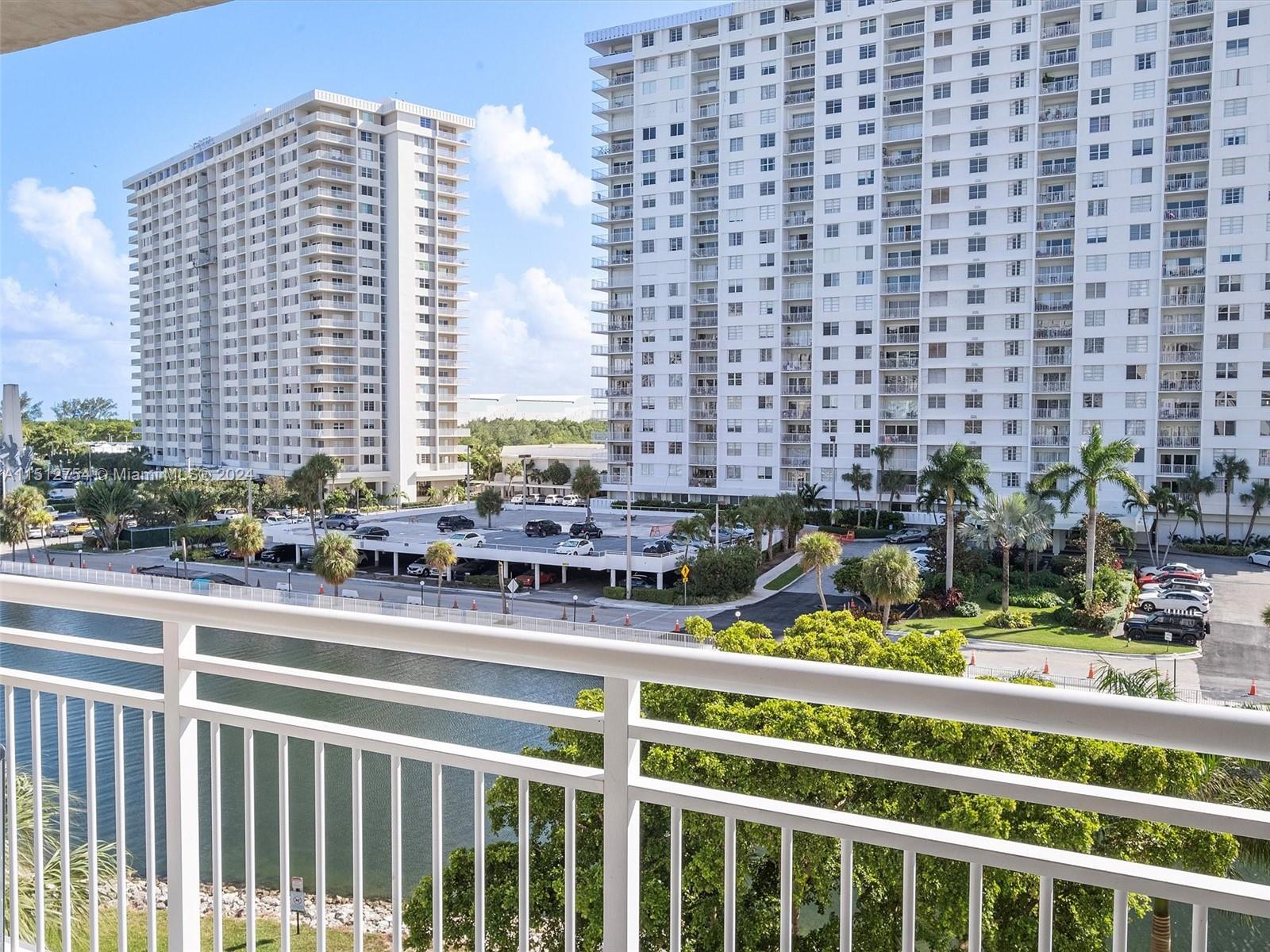 400 Kings Point Dr, Sunny Isles Beach, FL, 33160 United States, 2 Bedrooms Bedrooms, ,2 BathroomsBathrooms,Residential,For Sale,Kings Point Dr,A11512754