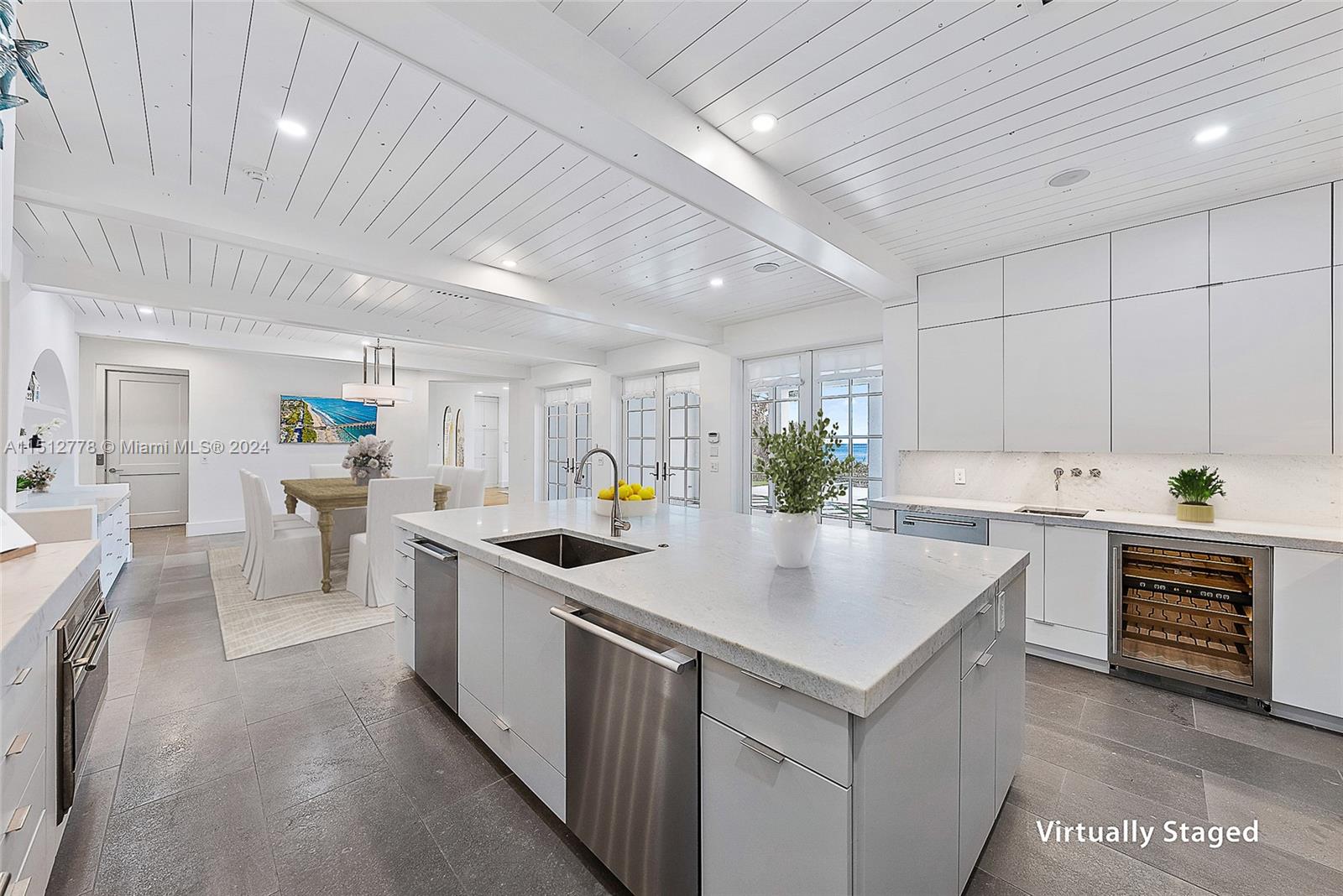 22 Ocean Dr, Jupiter Inlet Colony, FL, 33469 United States, 5 Bedrooms Bedrooms, ,5 BathroomsBathrooms,Residential,For Sale,Ocean Dr,A11512778