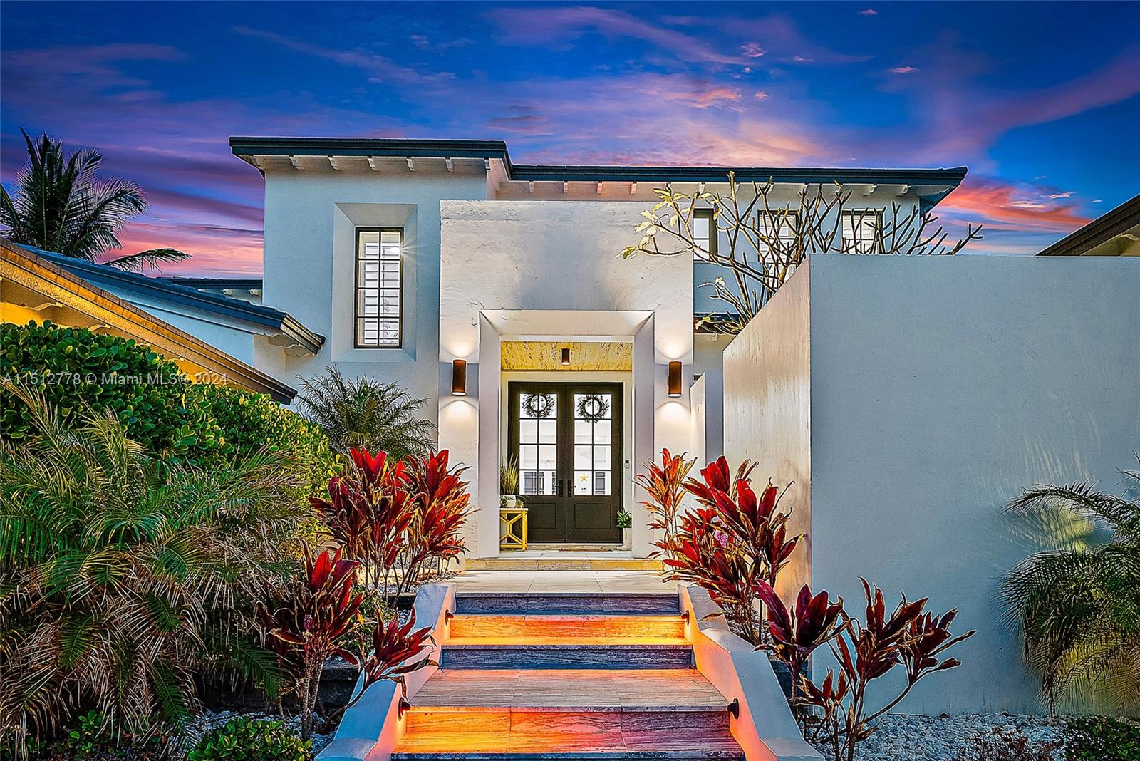 22 Ocean Dr, Jupiter Inlet Colony, FL, 33469 United States, 5 Bedrooms Bedrooms, ,5 BathroomsBathrooms,Residential,For Sale,Ocean Dr,A11512778