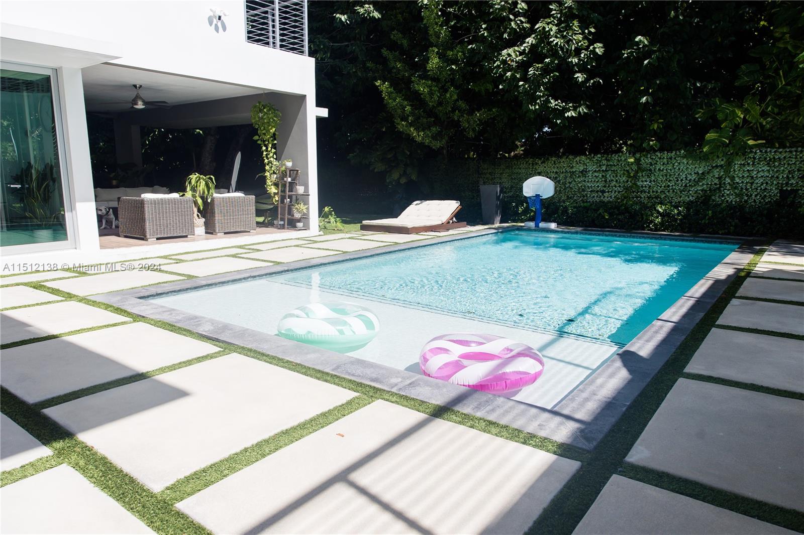 6790 72 STREET, South Miami, FL, 33143 United States, 5 Bedrooms Bedrooms, ,3 BathroomsBathrooms,Residential,For Sale,72 STREET,A11512138