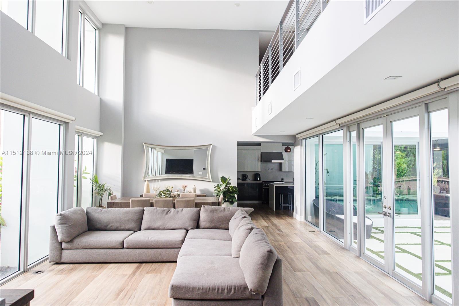 6790 72 STREET, South Miami, FL, 33143 United States, 5 Bedrooms Bedrooms, ,3 BathroomsBathrooms,Residential,For Sale,72 STREET,A11512138