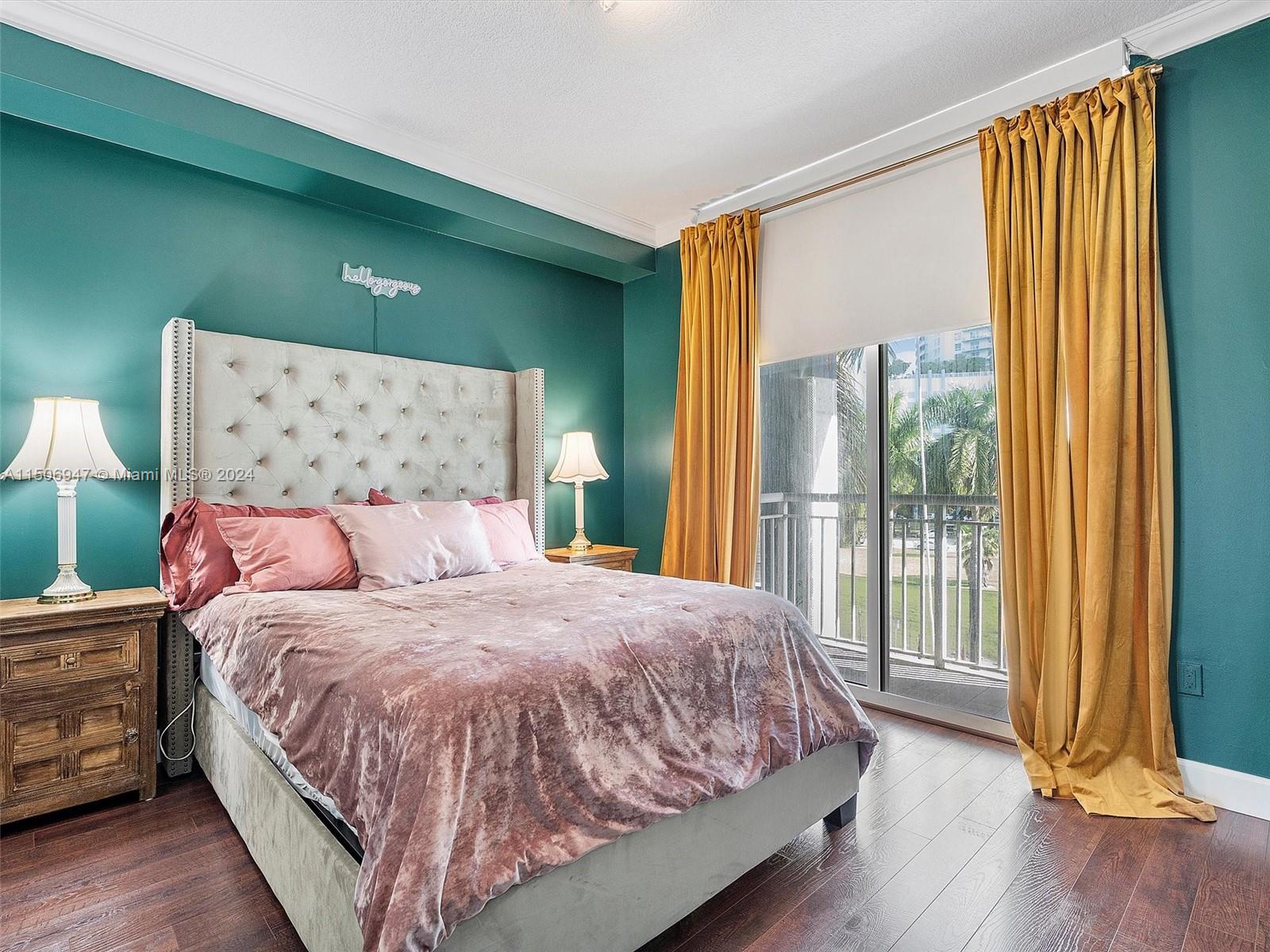 275 NE 18th St 306, Miami, Florida 33132, 2 Bedrooms Bedrooms, ,1 BathroomBathrooms,Residential,For Sale,275 NE 18th St 306,A11506947