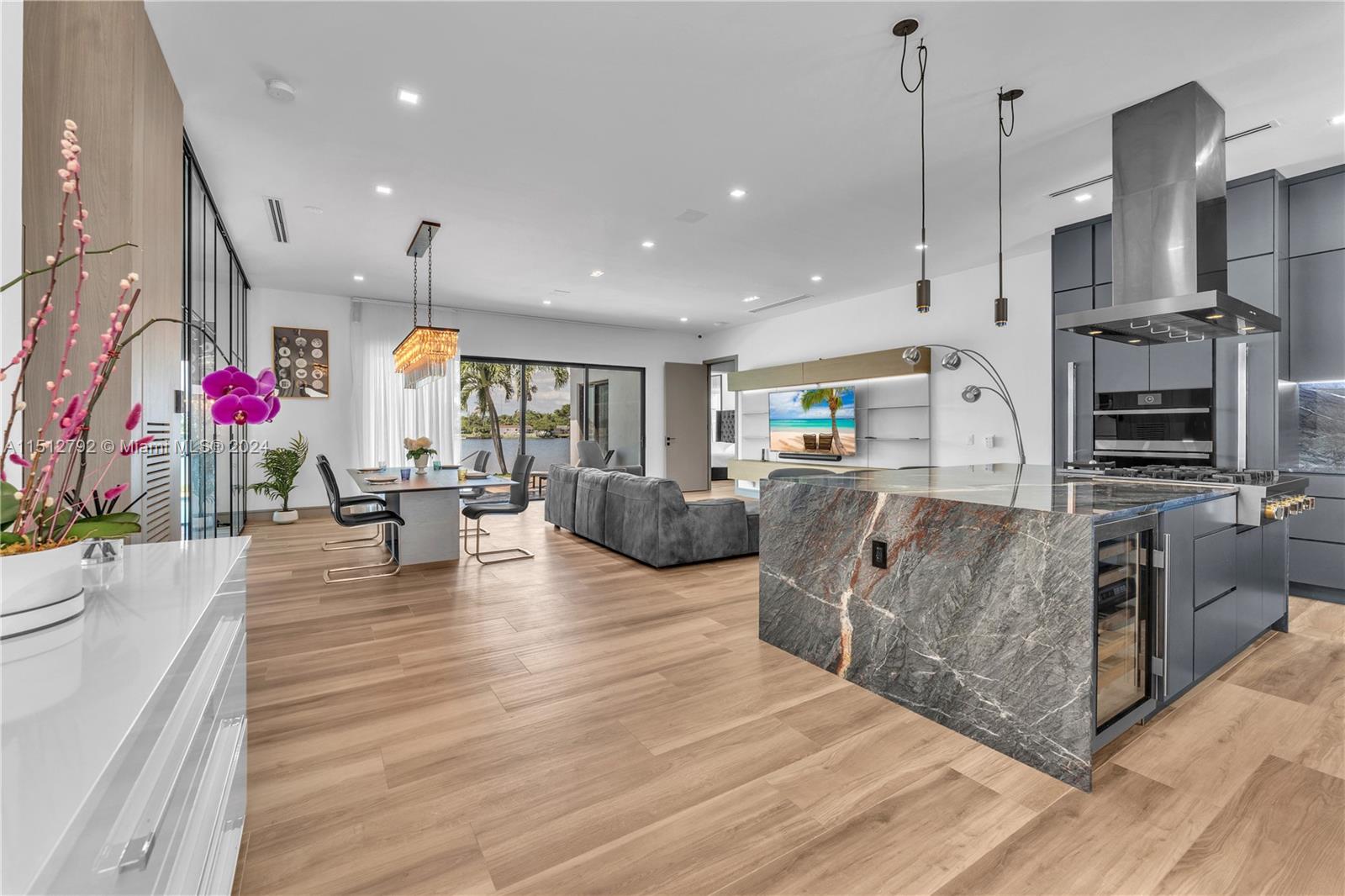 21100 NE 25th Ct, Miami, Florida 33180, 3 Bedrooms Bedrooms, ,3 BathroomsBathrooms,Residentiallease,For Rent,21100 NE 25th Ct,A11512792