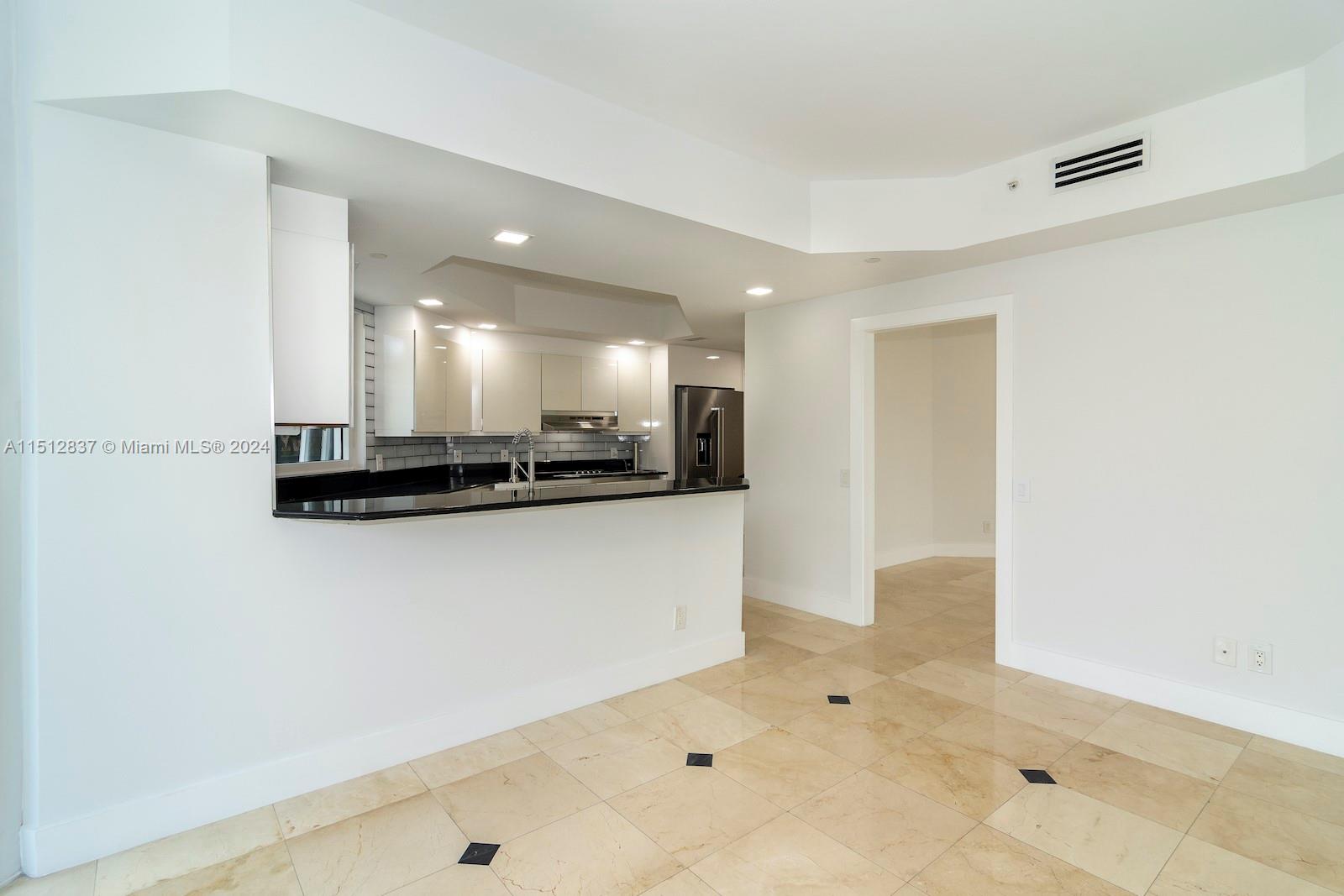 21050 Point Pl 305, Aventura, FL 33180, 4 Bedrooms Bedrooms, ,4 BathroomsBathrooms,Residential,For Sale,Point Pl,A11512837