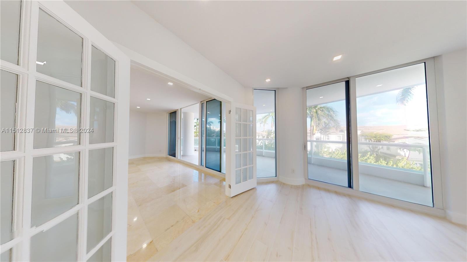 21050 Point Pl 305, Aventura, Florida 33180, 4 Bedrooms Bedrooms, ,4 BathroomsBathrooms,Residential,For Sale,21050 Point Pl 305,A11512837