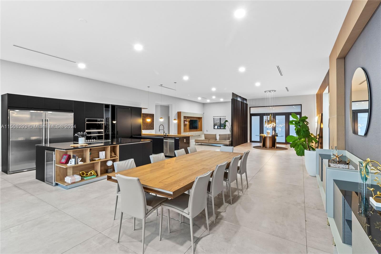 19000 20th Ave, North Miami Beach, FL, 33179 United States, 5 Bedrooms Bedrooms, ,5 BathroomsBathrooms,Residential,For Sale,20th Ave,A11508293