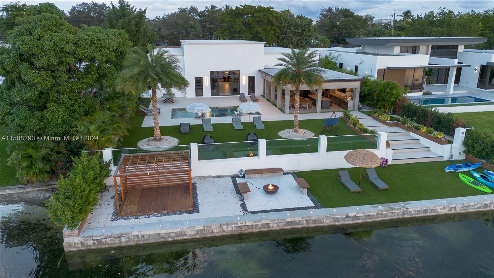 19000 20th Ave, North Miami Beach, FL, 33179 United States, 5 Bedrooms Bedrooms, ,5 BathroomsBathrooms,Residential,For Sale,20th Ave,A11508293