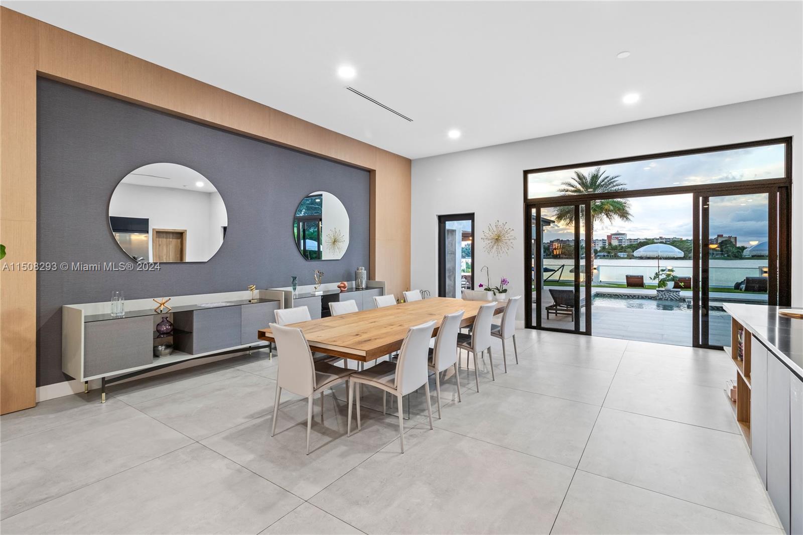 19000 20th Ave, North Miami Beach, FL, 33179 United States, 5 Bedrooms Bedrooms, ,5 BathroomsBathrooms,Residential,For Sale,20th Ave,A11508293