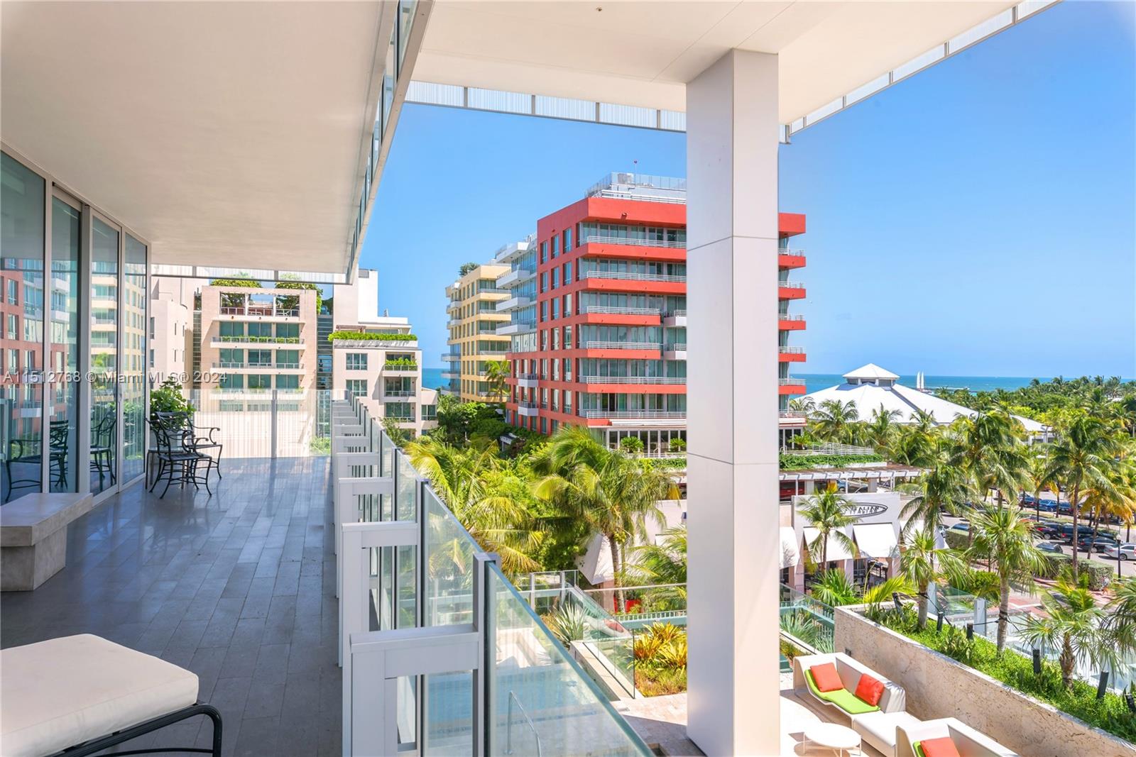120 Ocean Dr, Miami Beach, FL, 33139 United States, 2 Bedrooms Bedrooms, ,2 BathroomsBathrooms,Residential,For Sale,Ocean Dr,A11512768