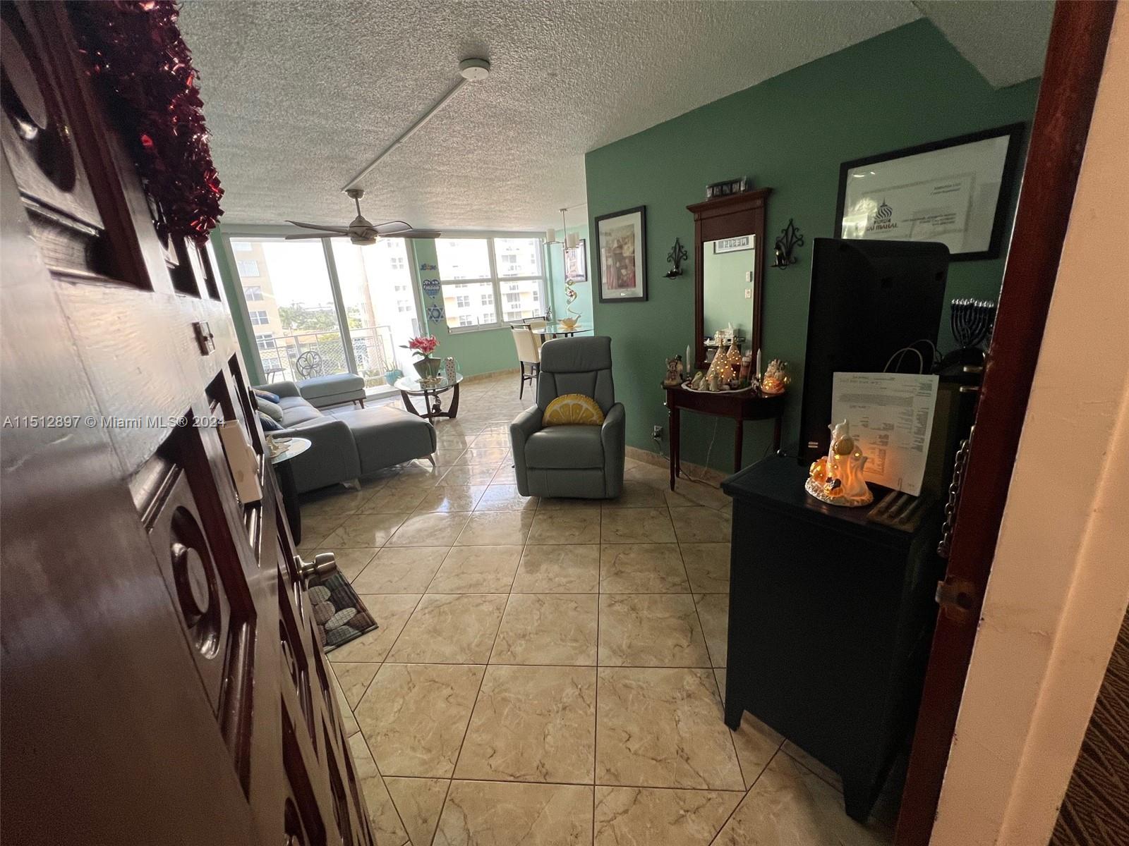 430 Golden Isles Dr 705, Hallandale Beach, Florida 33009, 2 Bedrooms Bedrooms, ,2 BathroomsBathrooms,Residential,For Sale,430 Golden Isles Dr 705,A11512897