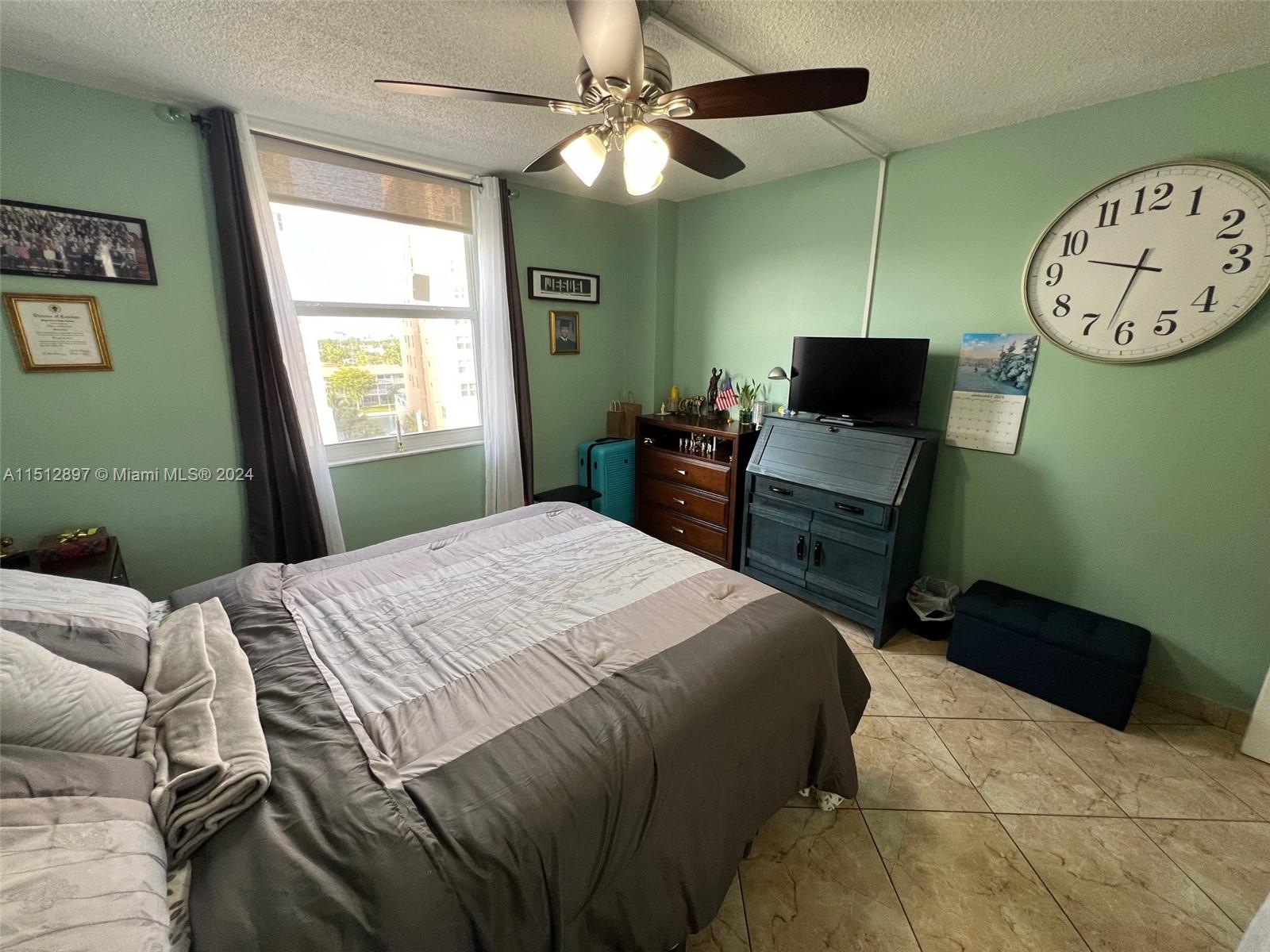 430 Golden Isles Dr 705, Hallandale Beach, Florida 33009, 2 Bedrooms Bedrooms, ,2 BathroomsBathrooms,Residential,For Sale,430 Golden Isles Dr 705,A11512897
