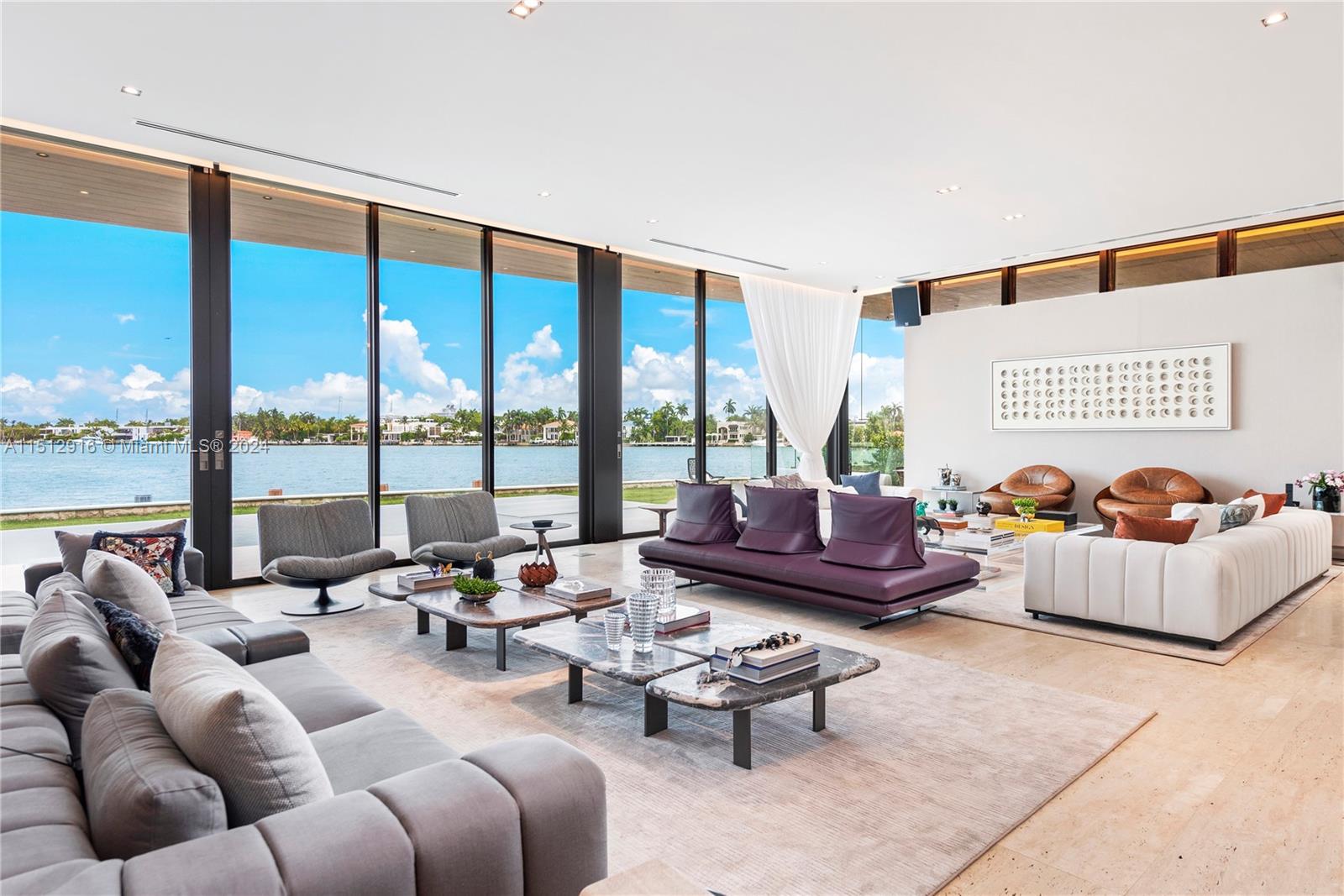 15 E San Marino, Miami, Florida 33139, 6 Bedrooms Bedrooms, ,6 BathroomsBathrooms,Residentiallease,For Rent,15 E San Marino,A11512916