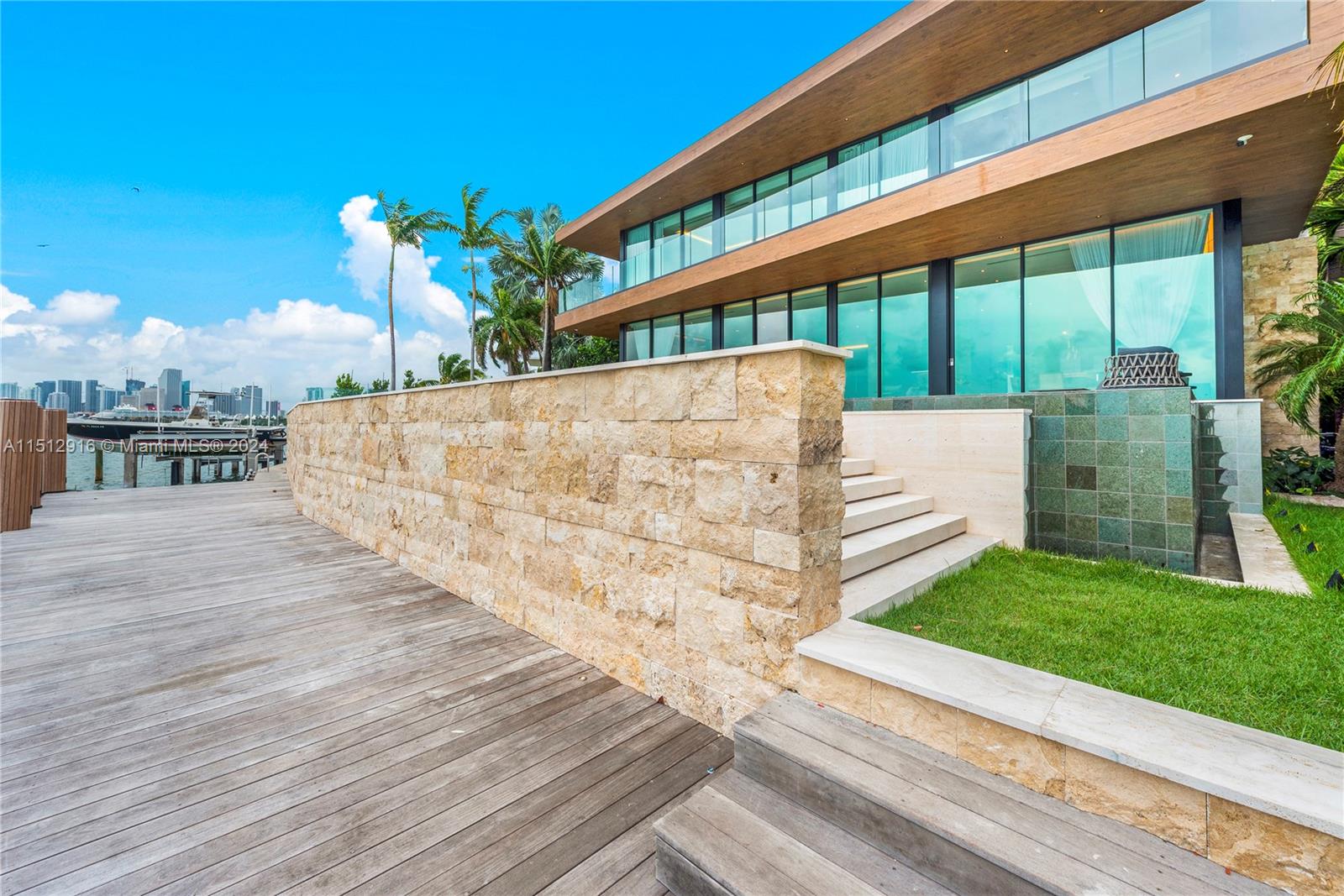 15 E San Marino, Miami, Florida 33139, 6 Bedrooms Bedrooms, ,6 BathroomsBathrooms,Residentiallease,For Rent,15 E San Marino,A11512916