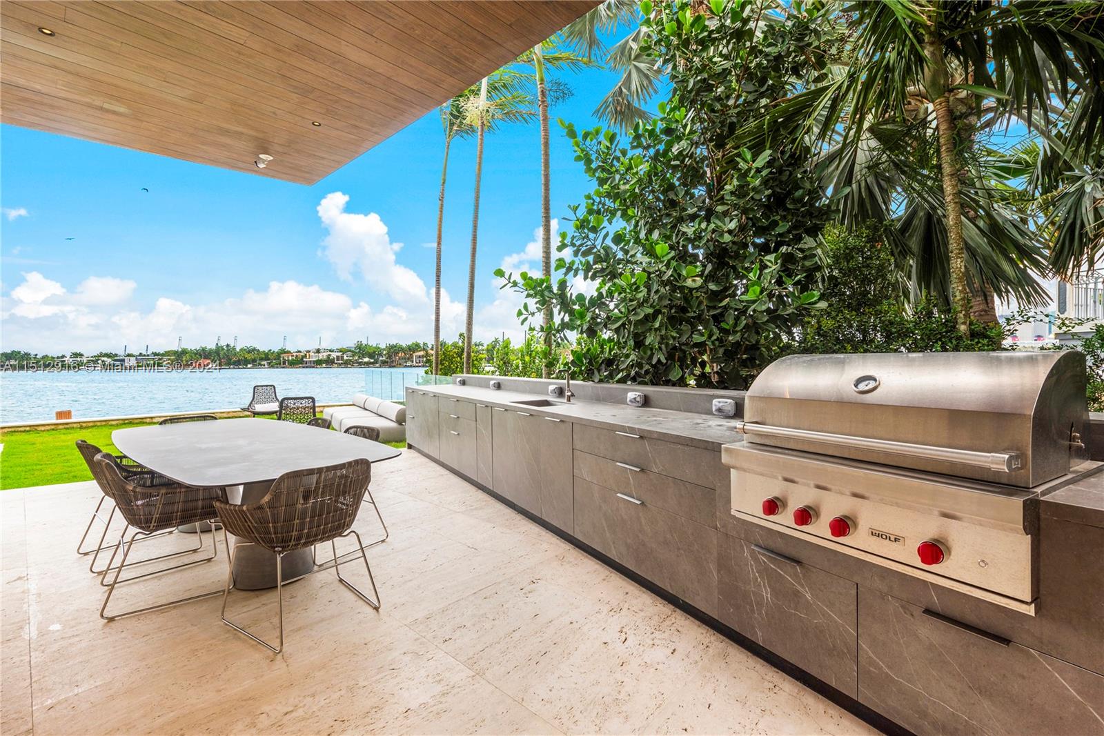 15 E San Marino, Miami, Florida 33139, 6 Bedrooms Bedrooms, ,6 BathroomsBathrooms,Residentiallease,For Rent,15 E San Marino,A11512916