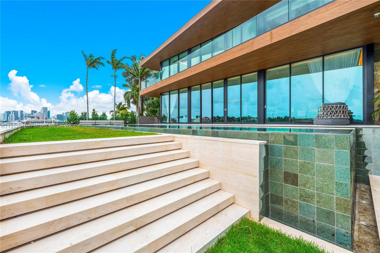 15 E San Marino, Miami, Florida 33139, 6 Bedrooms Bedrooms, ,6 BathroomsBathrooms,Residentiallease,For Rent,15 E San Marino,A11512916