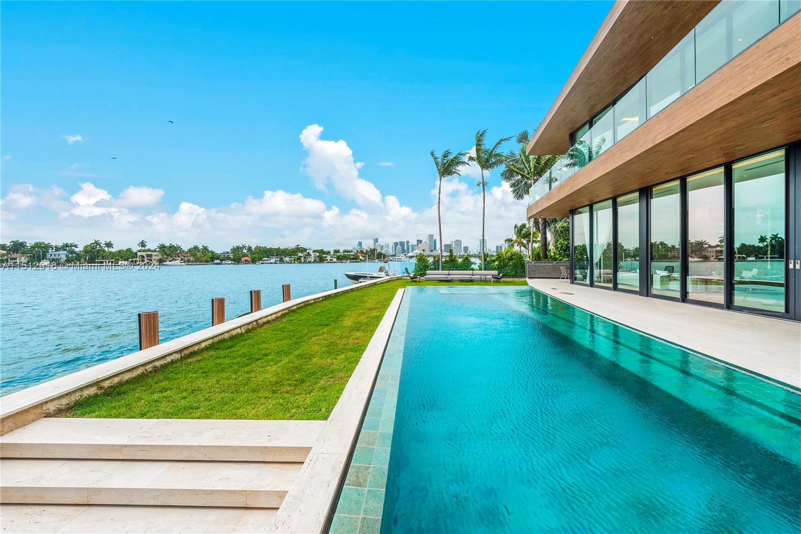 15 E San Marino, Miami, Florida 33139, 6 Bedrooms Bedrooms, ,6 BathroomsBathrooms,Residentiallease,For Rent,15 E San Marino,A11512916