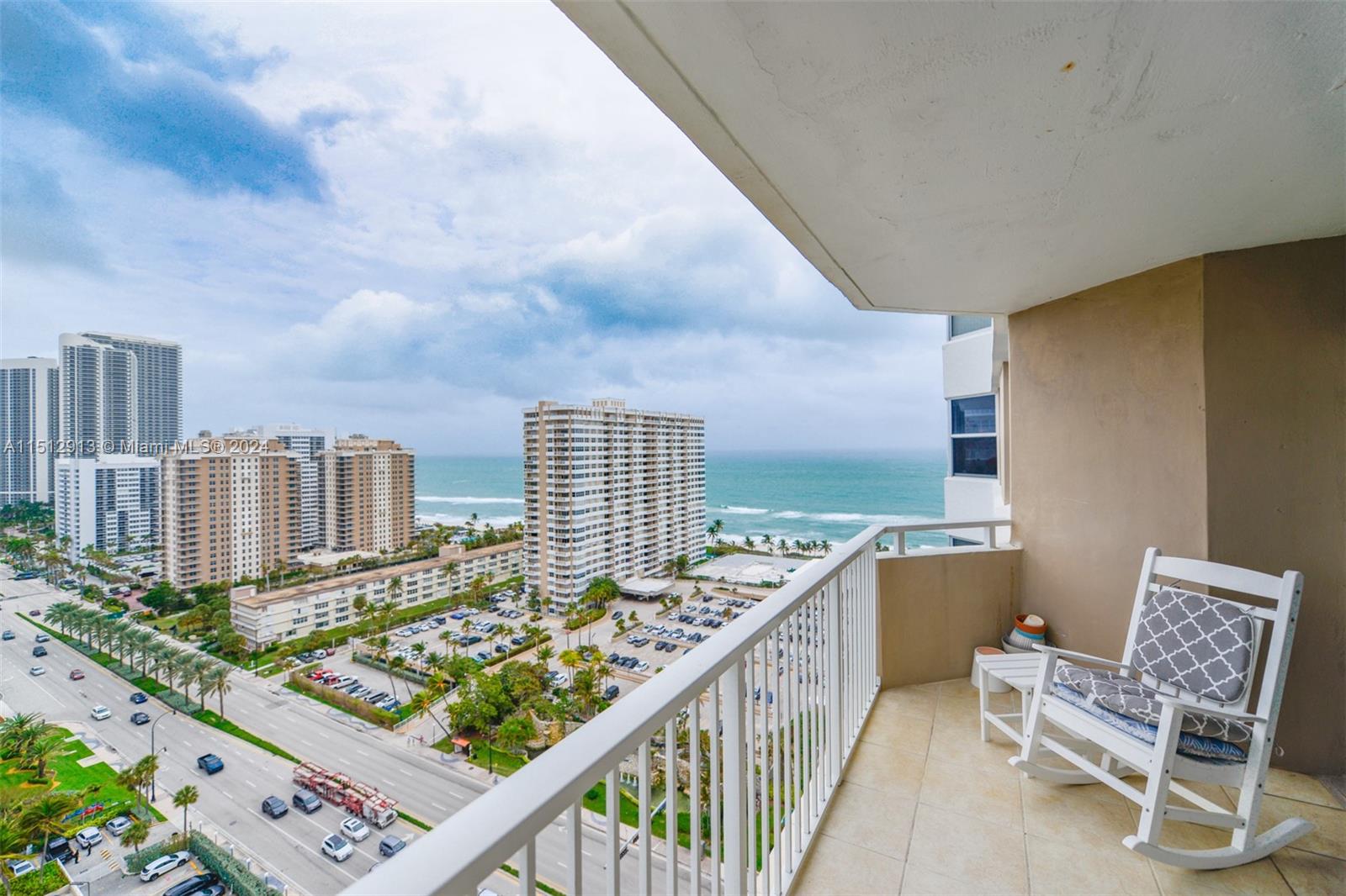1985 S Ocean Dr 19M, Hallandale Beach, Florida 33009, 1 Bedroom Bedrooms, ,1 BathroomBathrooms,Residential,For Sale,1985 S Ocean Dr 19M,A11512913