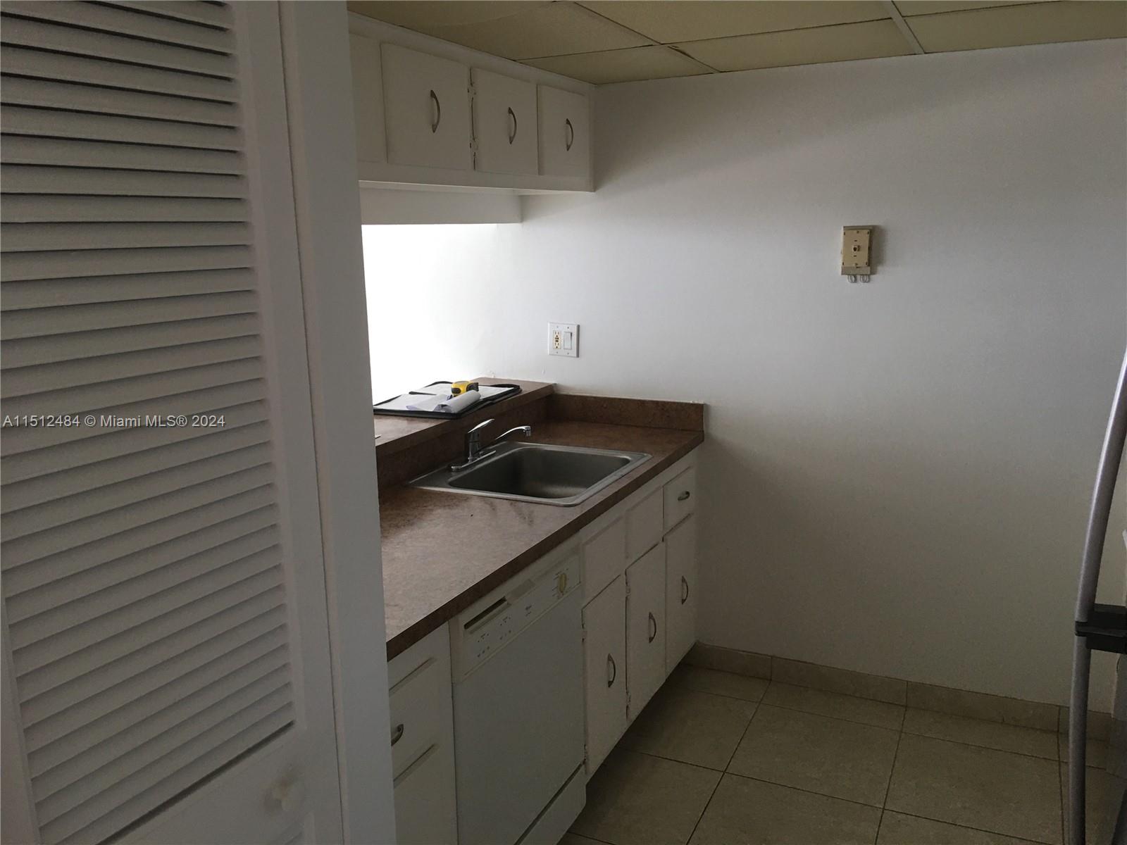 600 NE 36th St 506, Miami, Florida 33137, 1 Bedroom Bedrooms, ,2 BathroomsBathrooms,Residential,For Sale,600 NE 36th St 506,A11512484